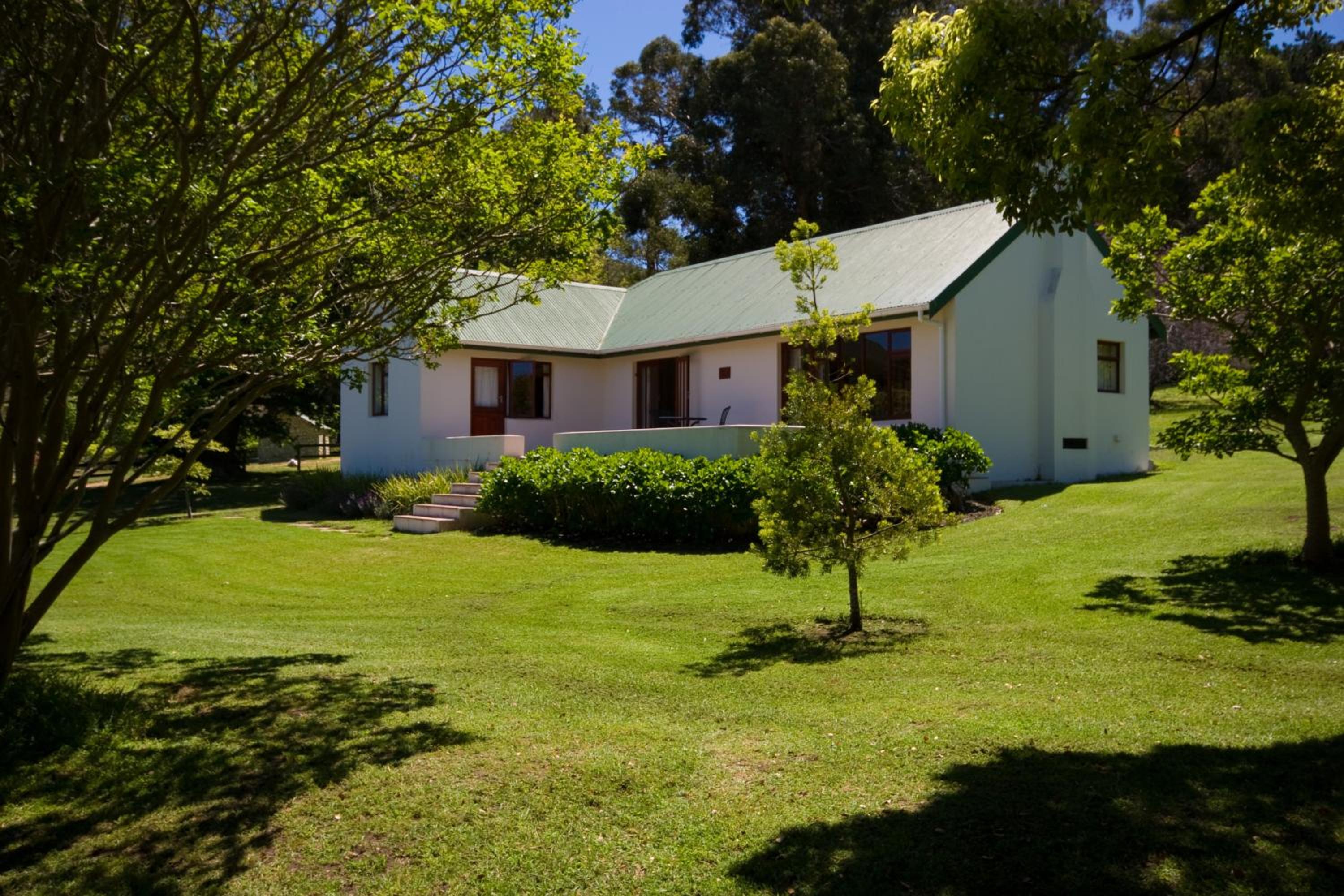 Bungalow photo 2