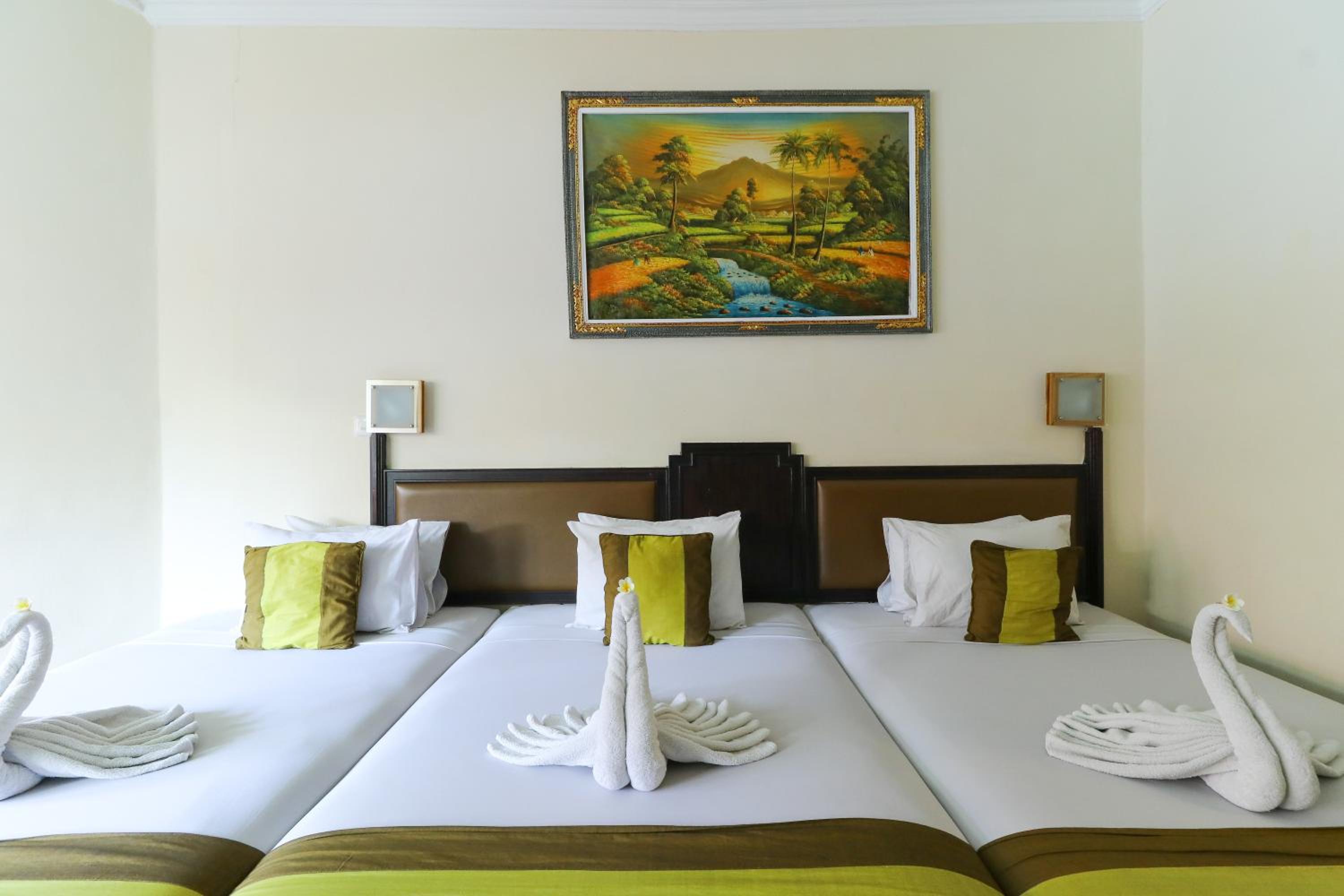 Standard Triple Room photo 3