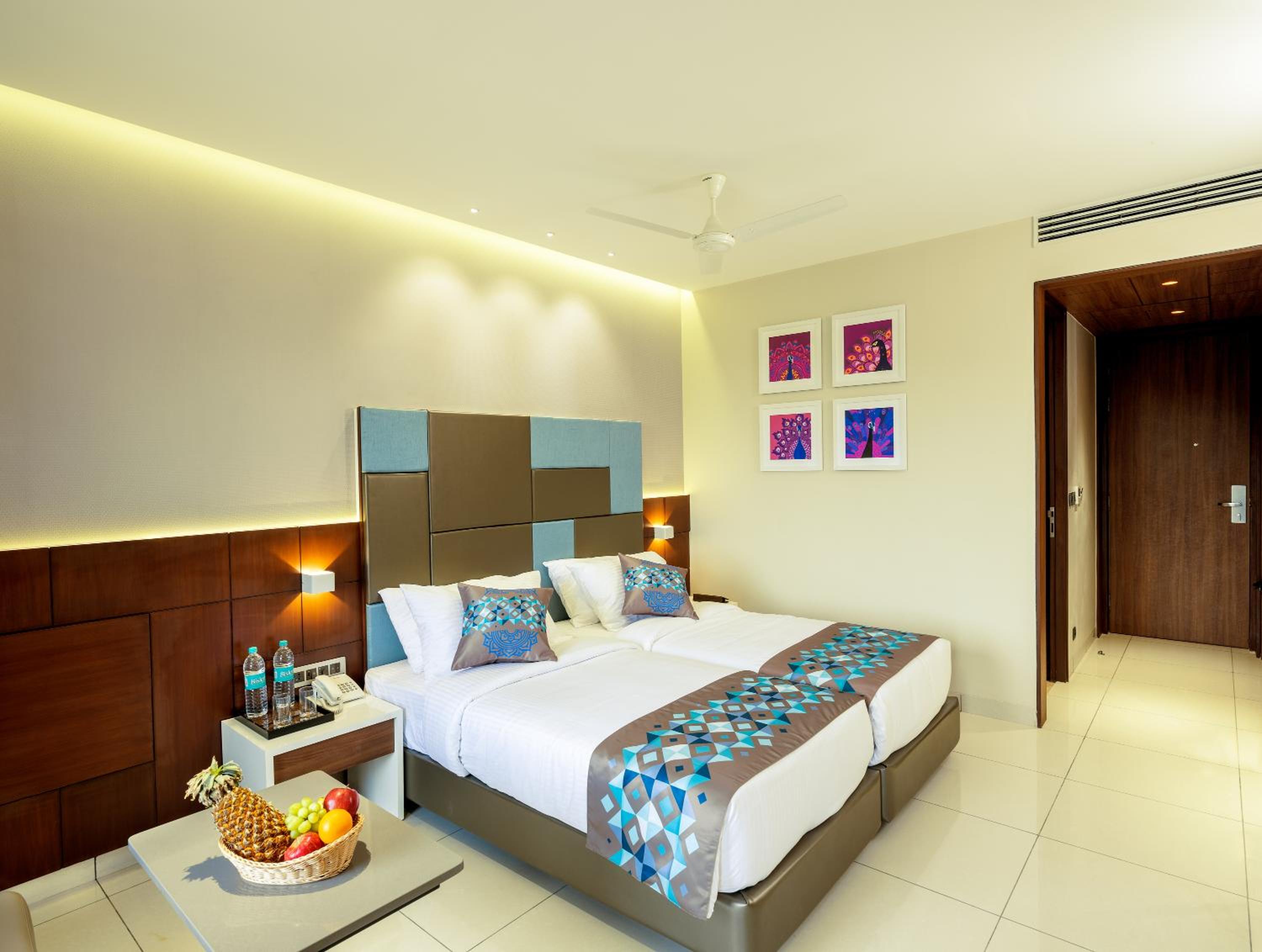 Double or Twin Room - Photo 4