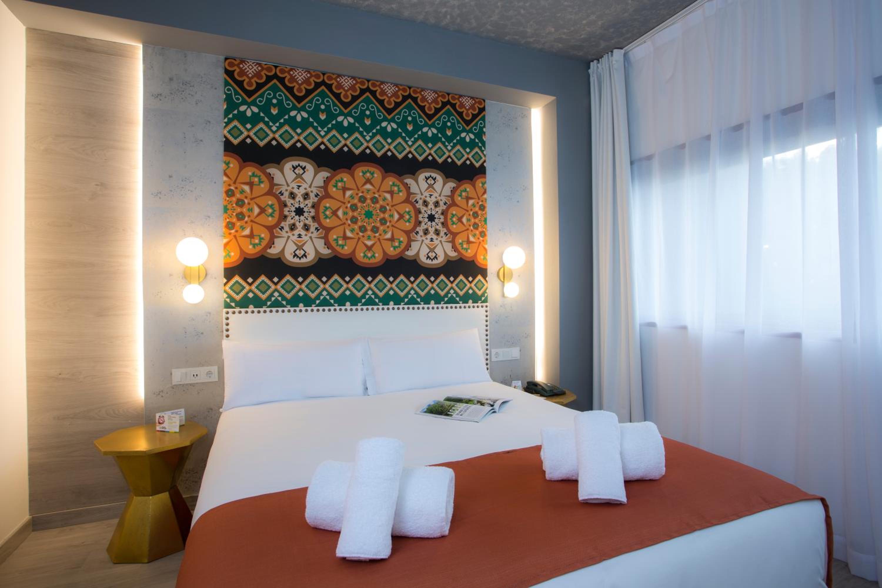 Double Room - Photo 11