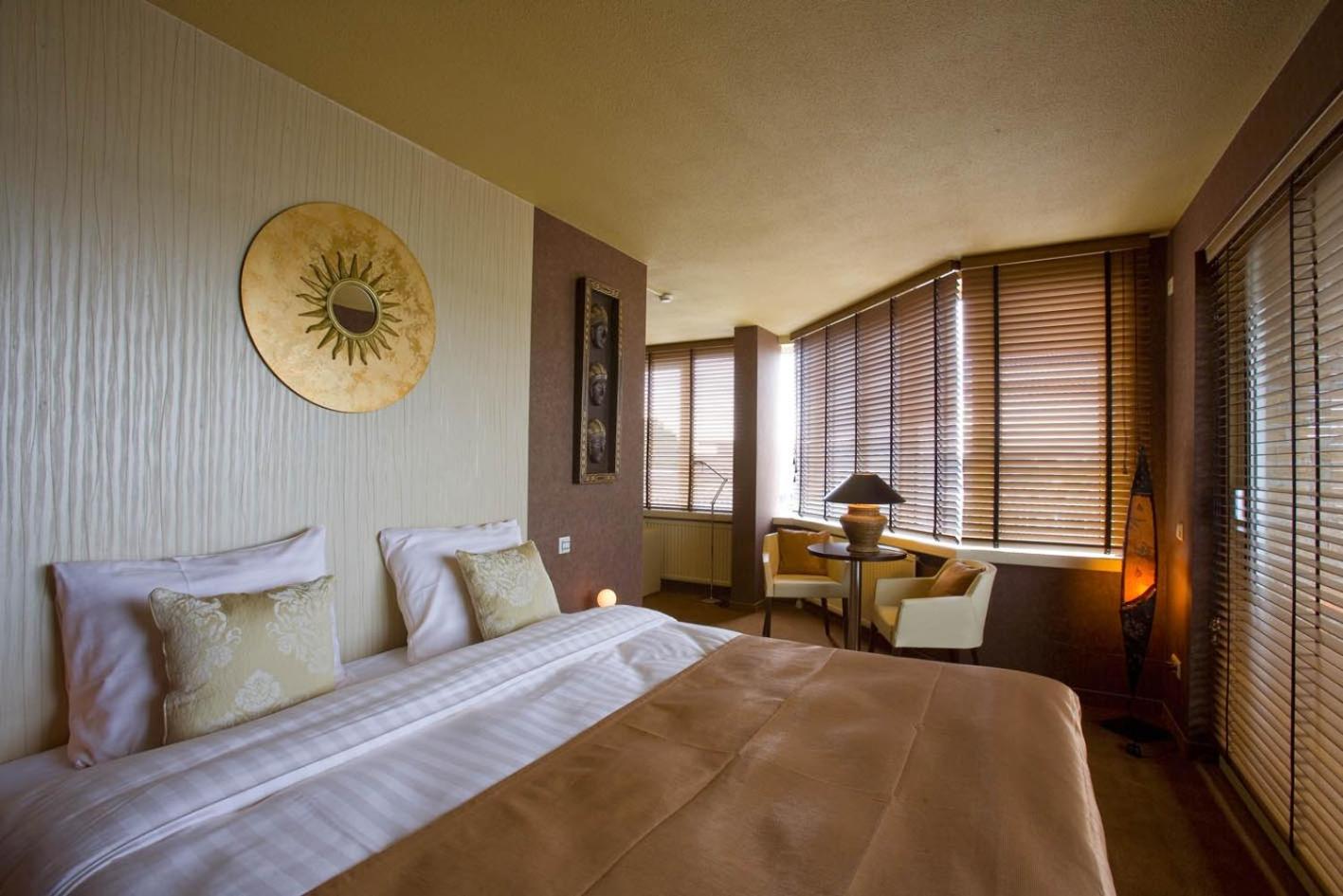 Suite - Photo 4