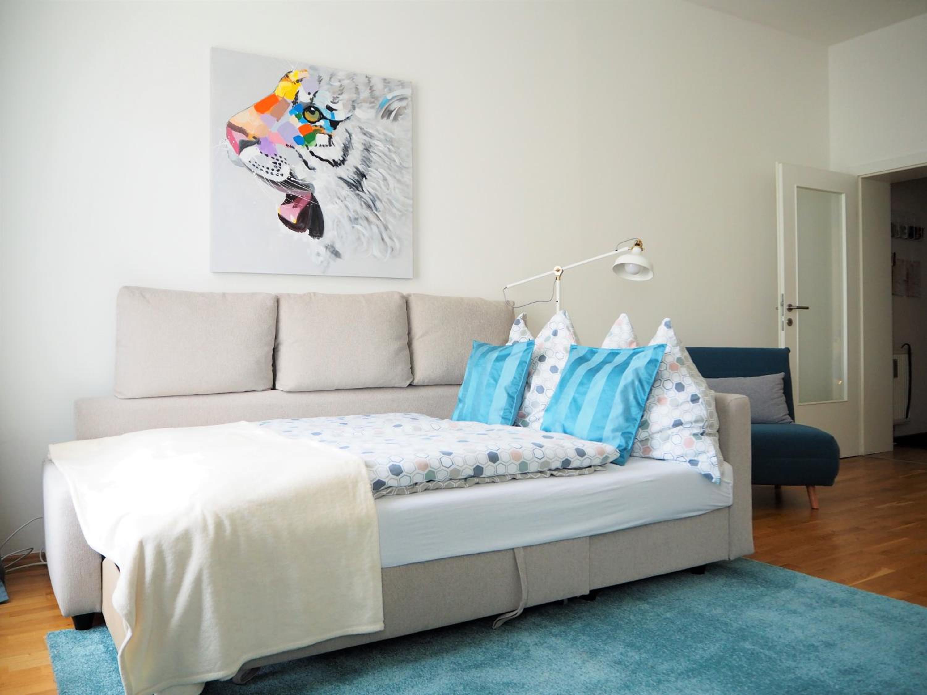 Studio Apartment - Photo 10