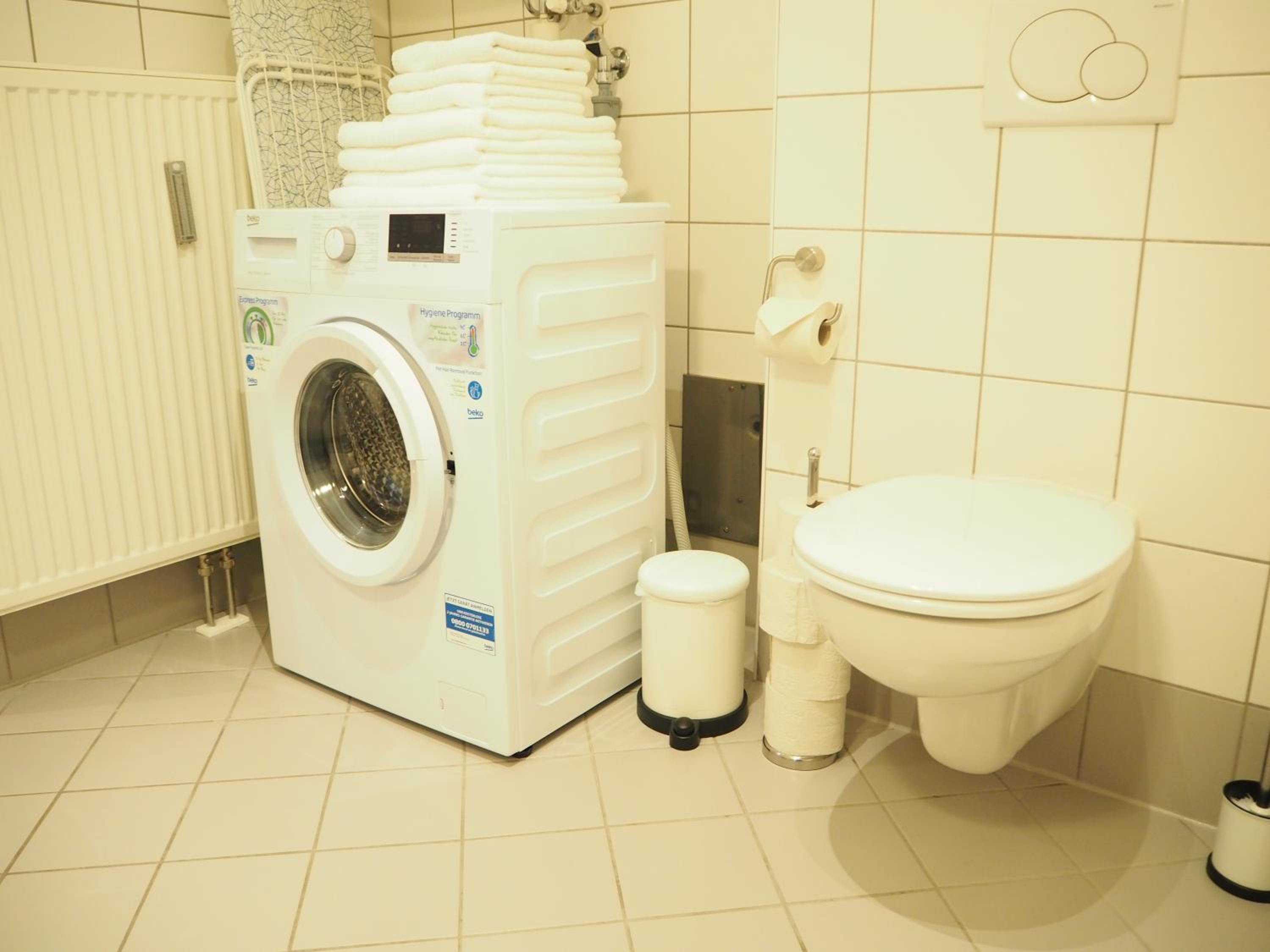 Studio Apartment - Photo 12