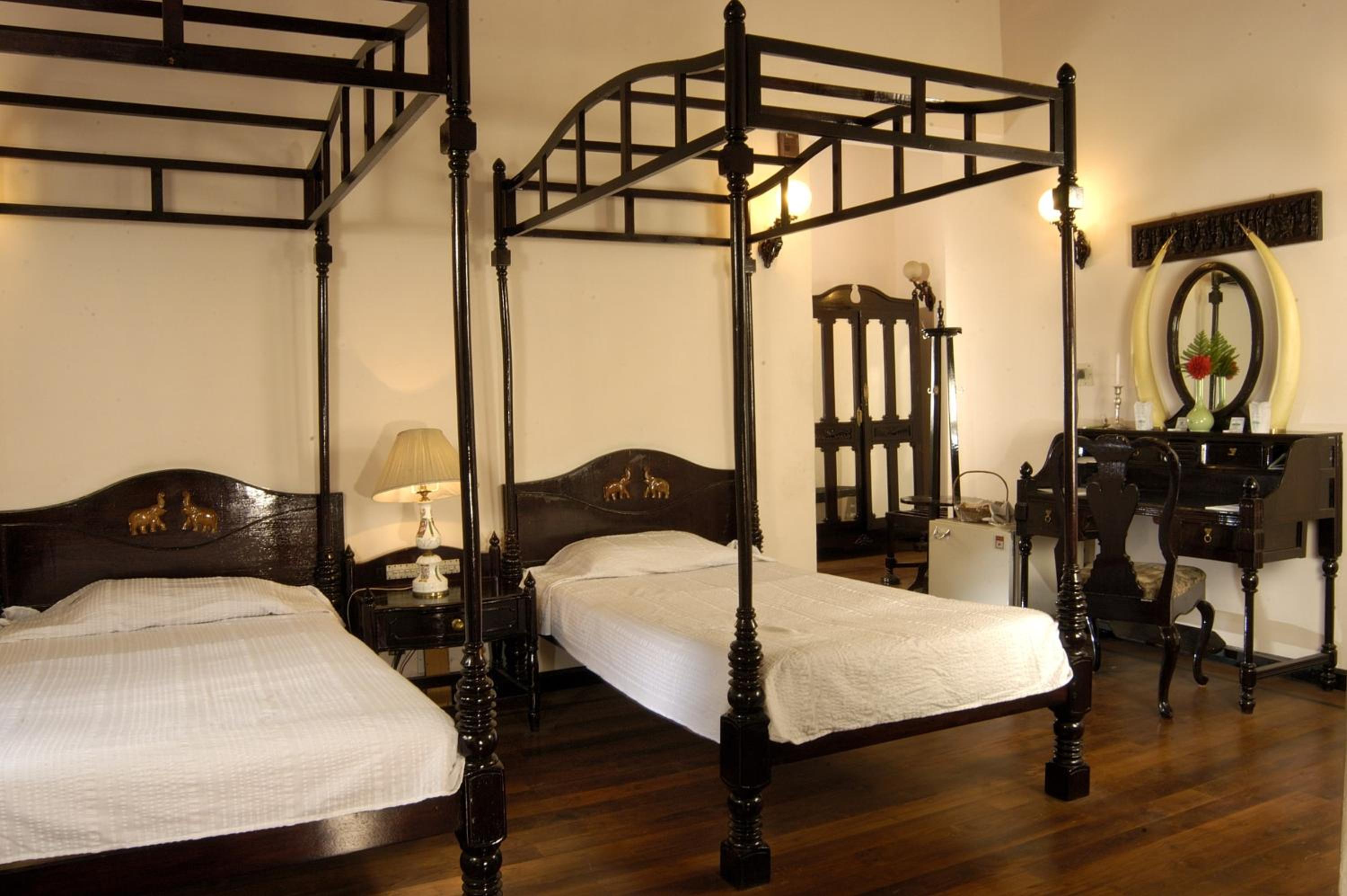 Premium Double or Twin Room - Photo 3
