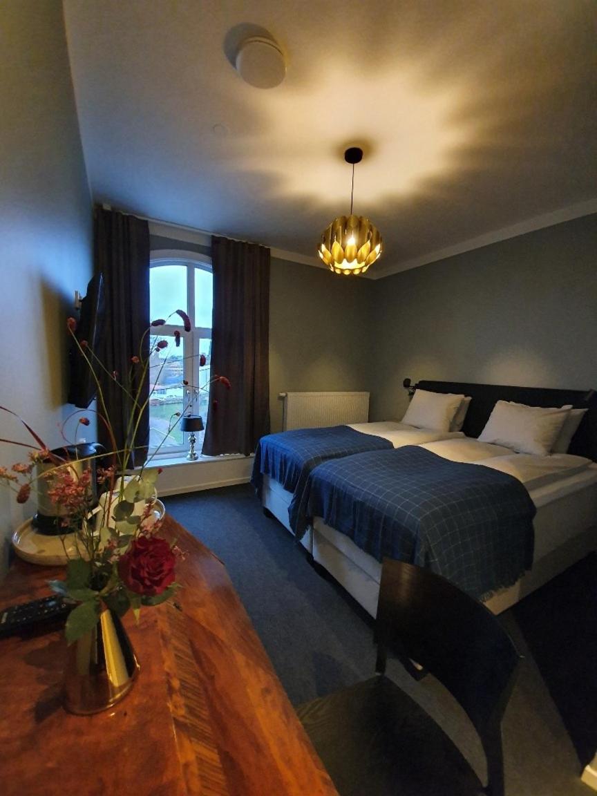 Double Room - Photo 11