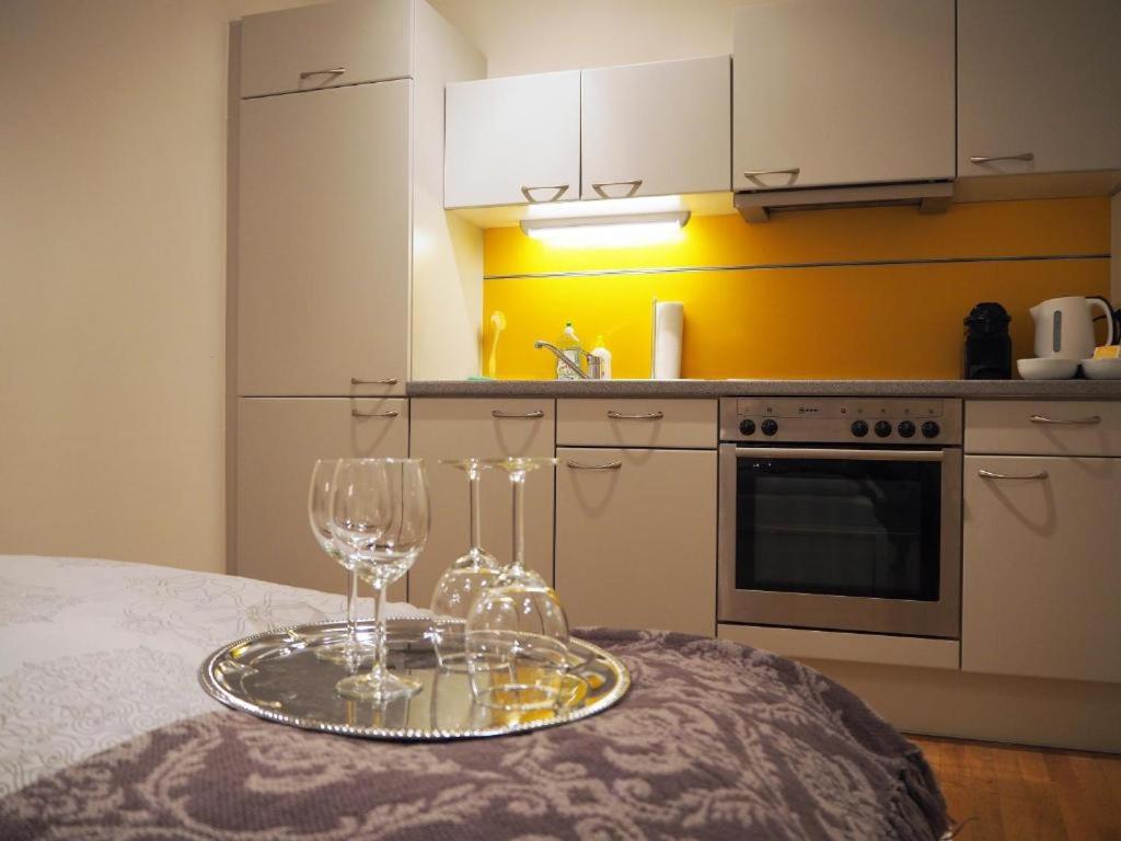 Apartment with Balcony - Photo 8