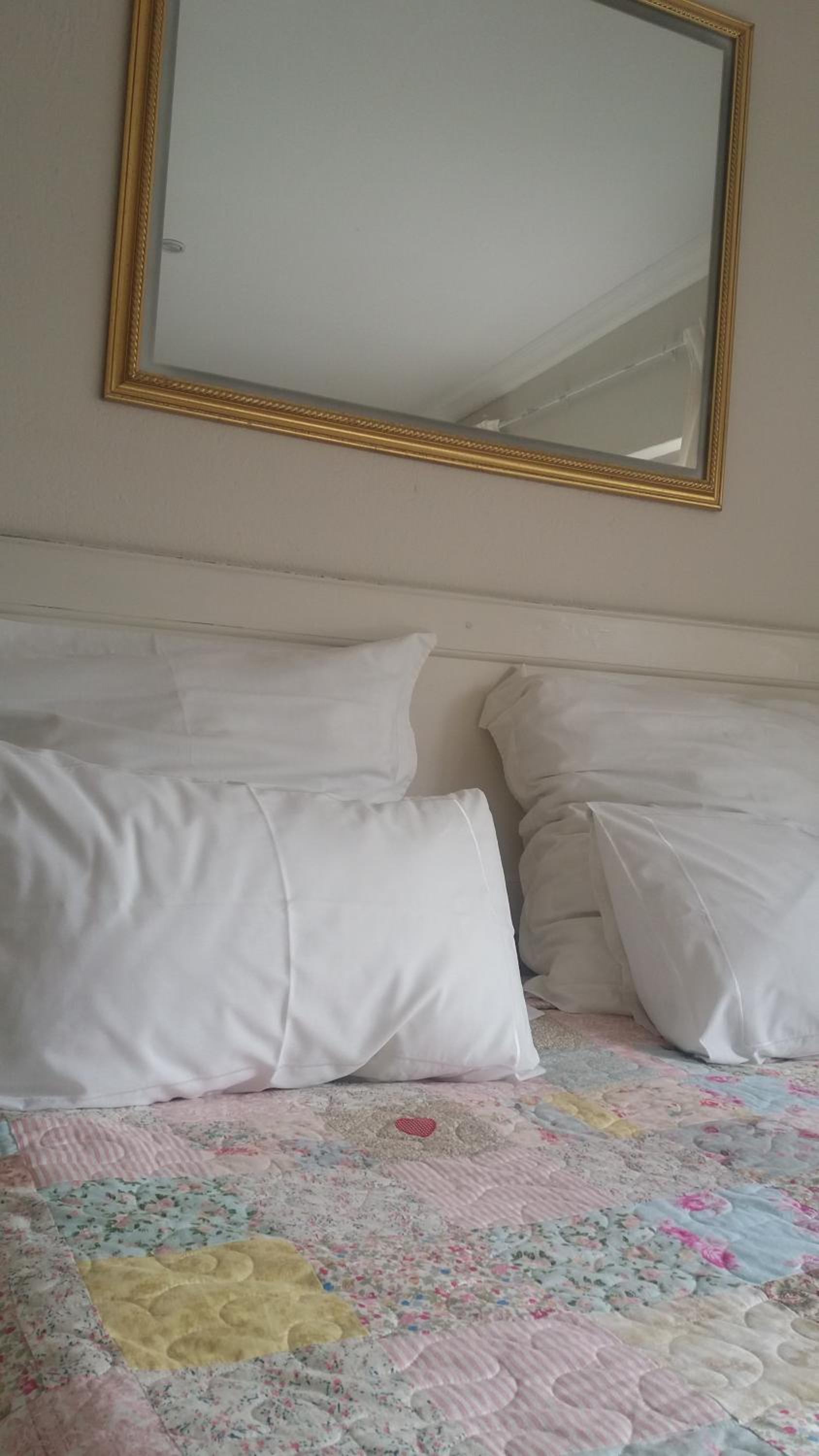 Budget Double Room photo 1