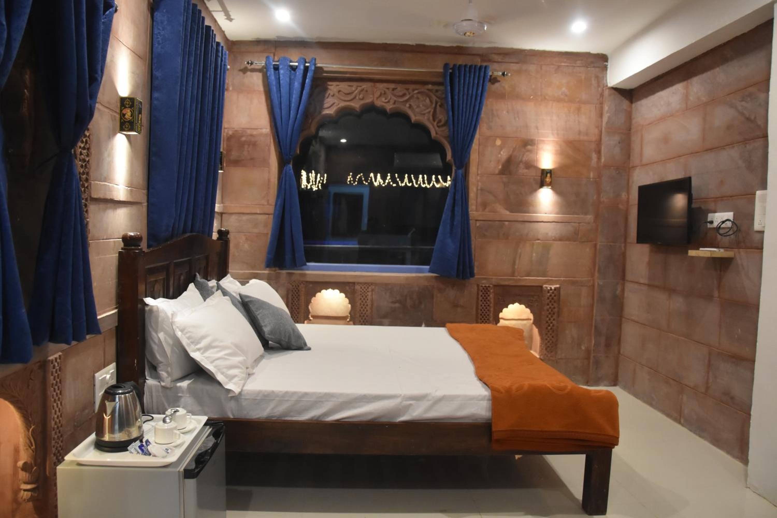 Superior King Room photo 1