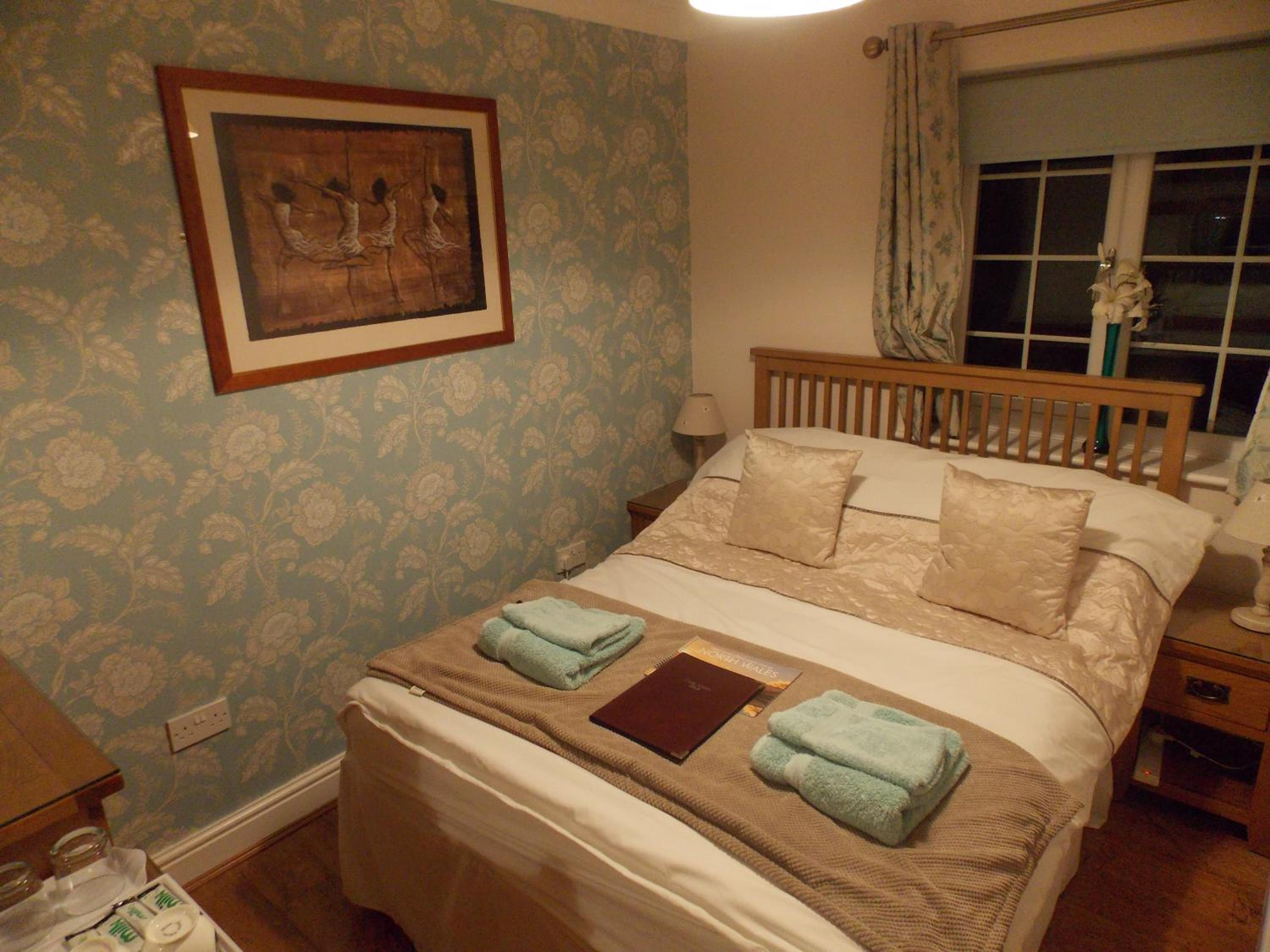 Double Room with Shower photo 1