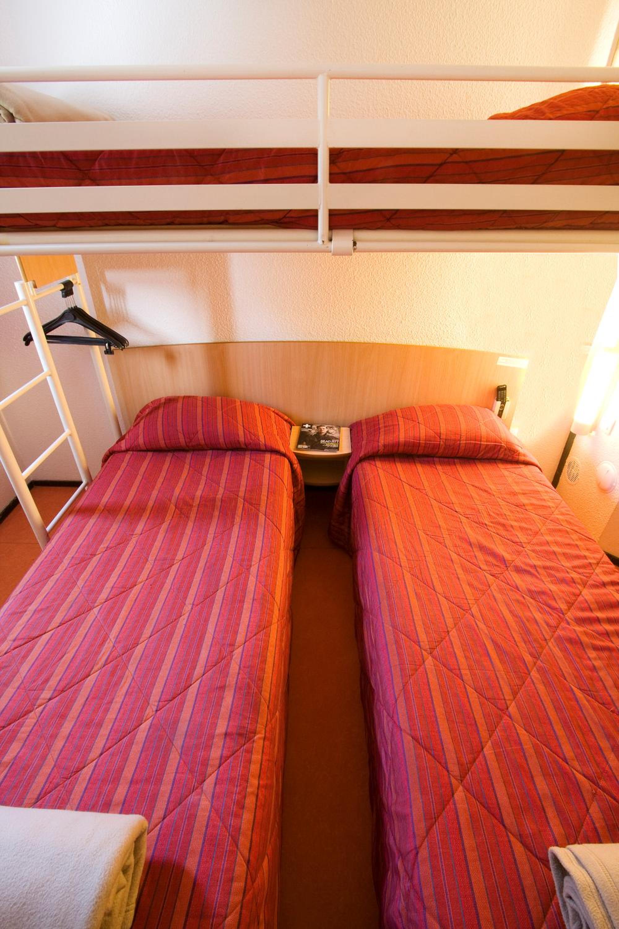 Triple Room - Photo 5