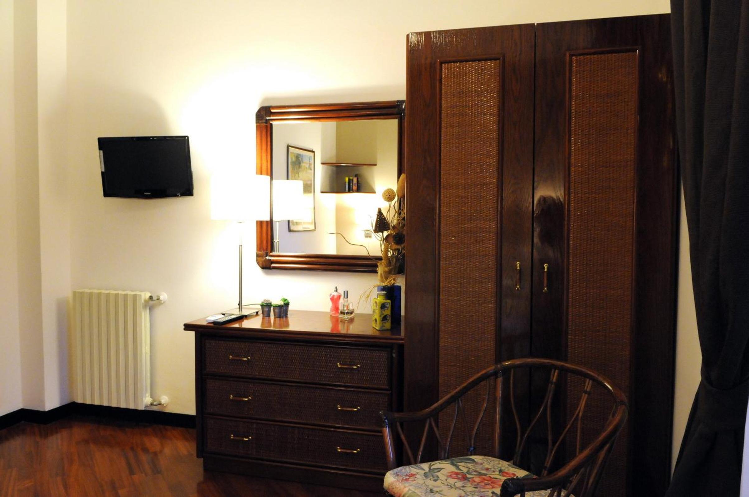 Double Room with Balcony and Sea View photo 2