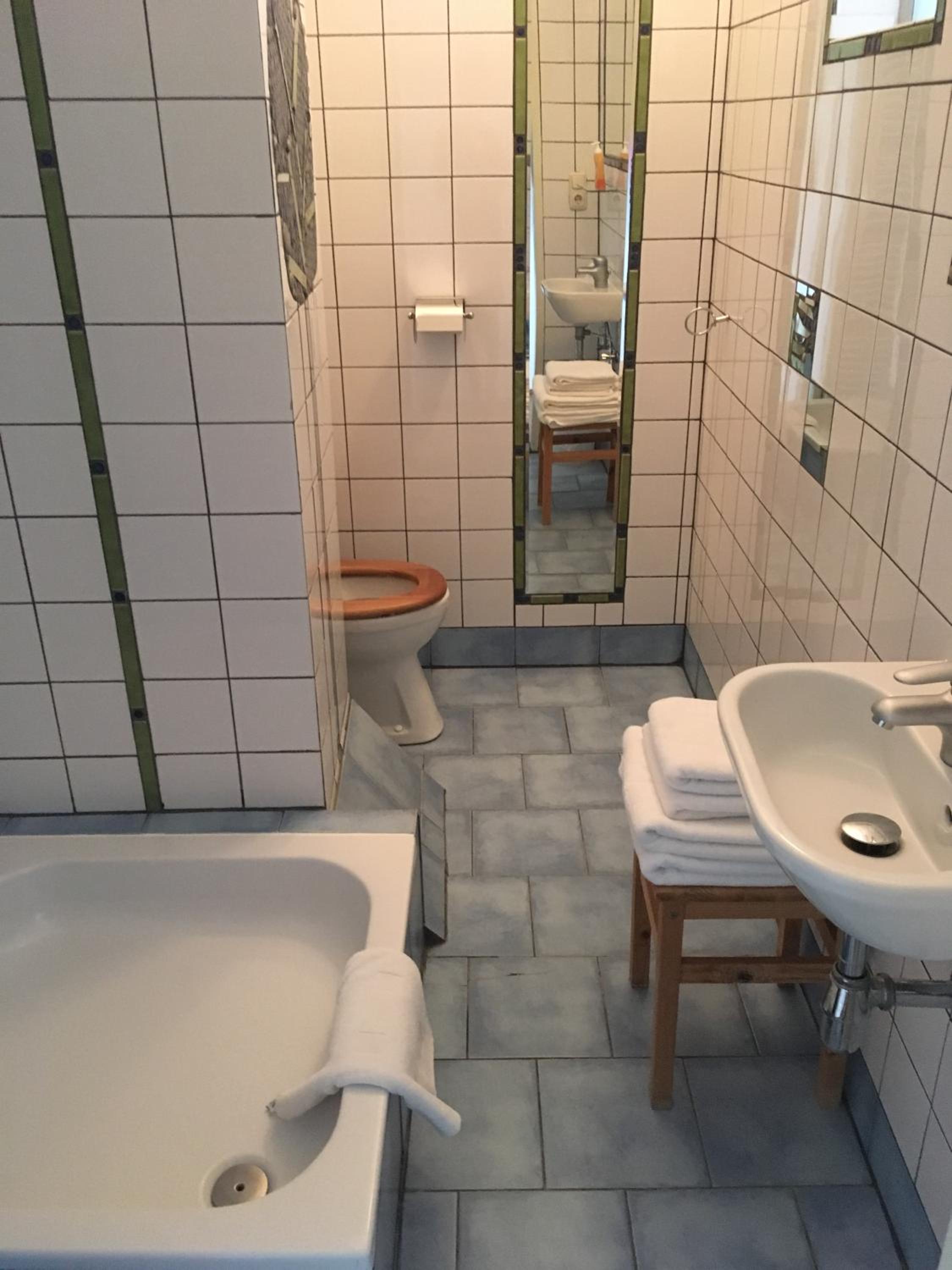 Deluxe Double Room with Bath photo 2