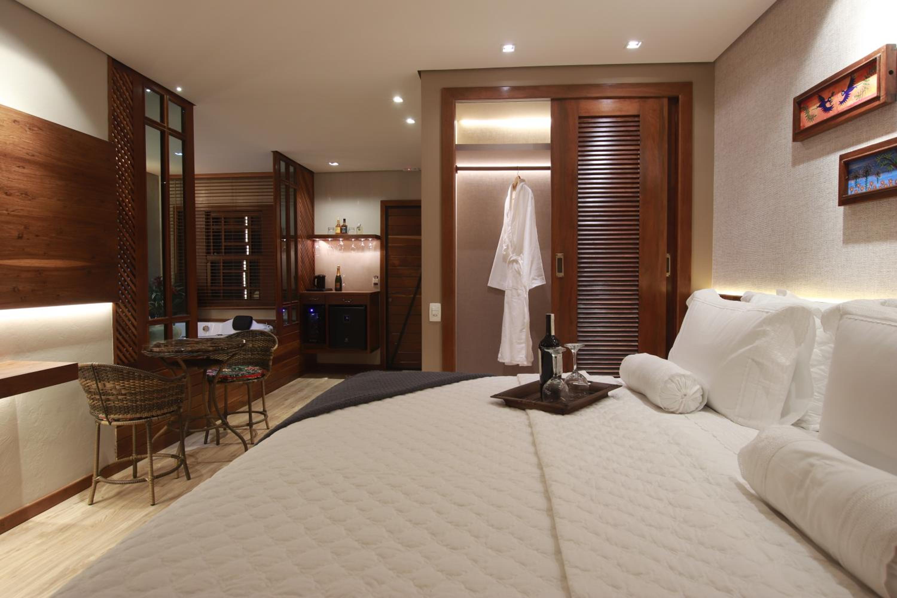 King Room with Spa Bath photo 1