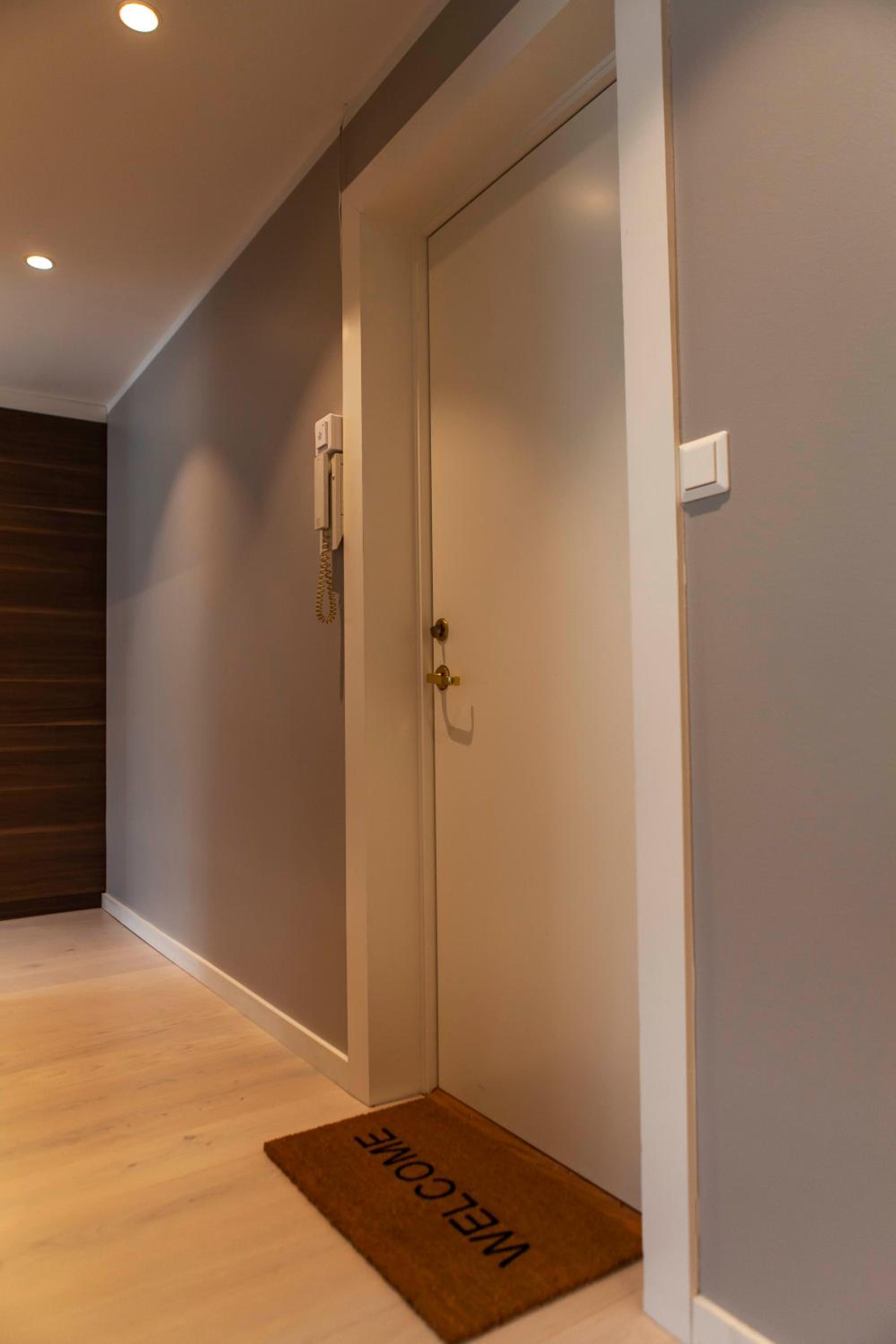 One-Bedroom Apartment For Two photo 3