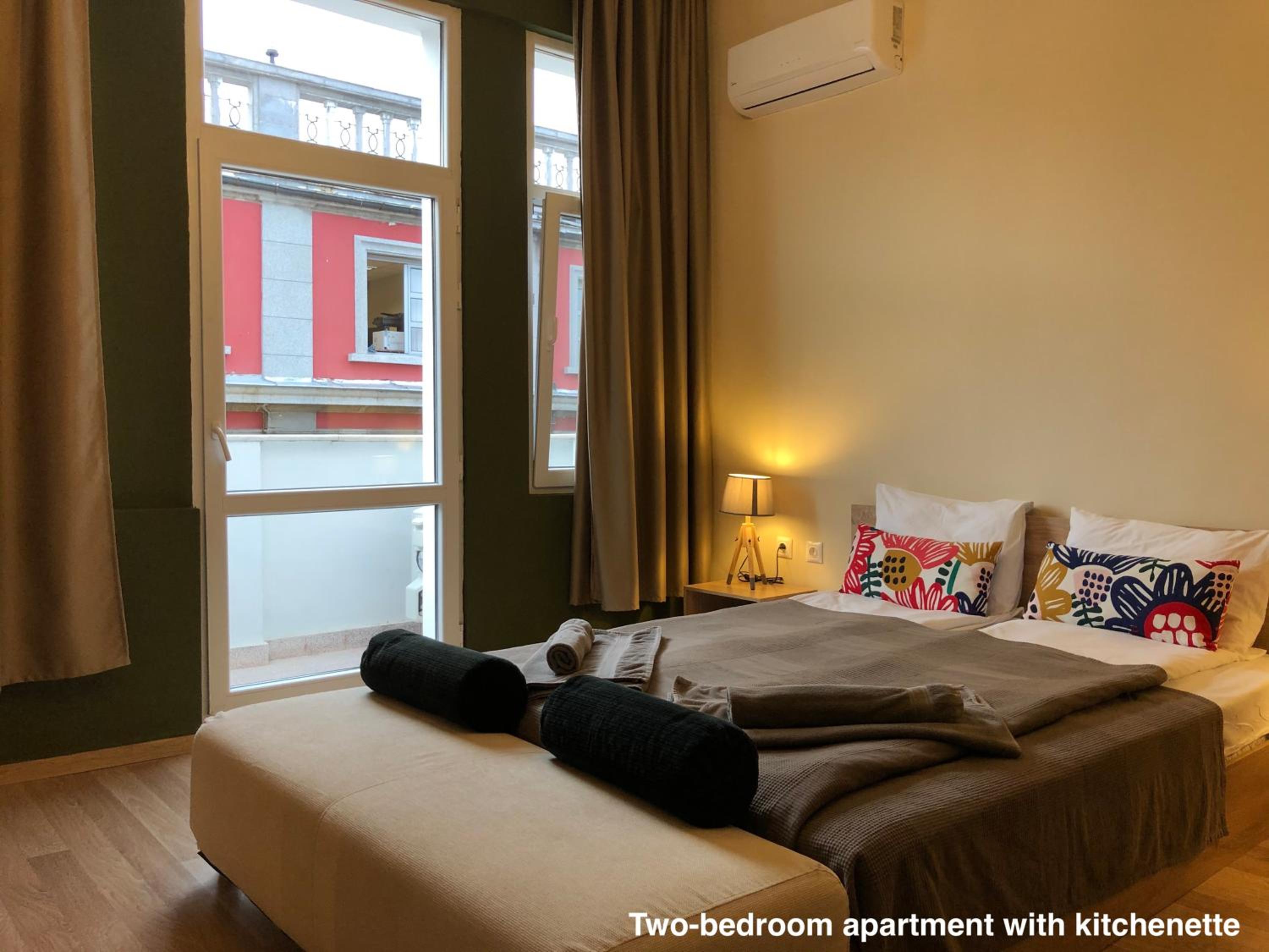 Two-Bedroom Apartment with Balcony photo 3