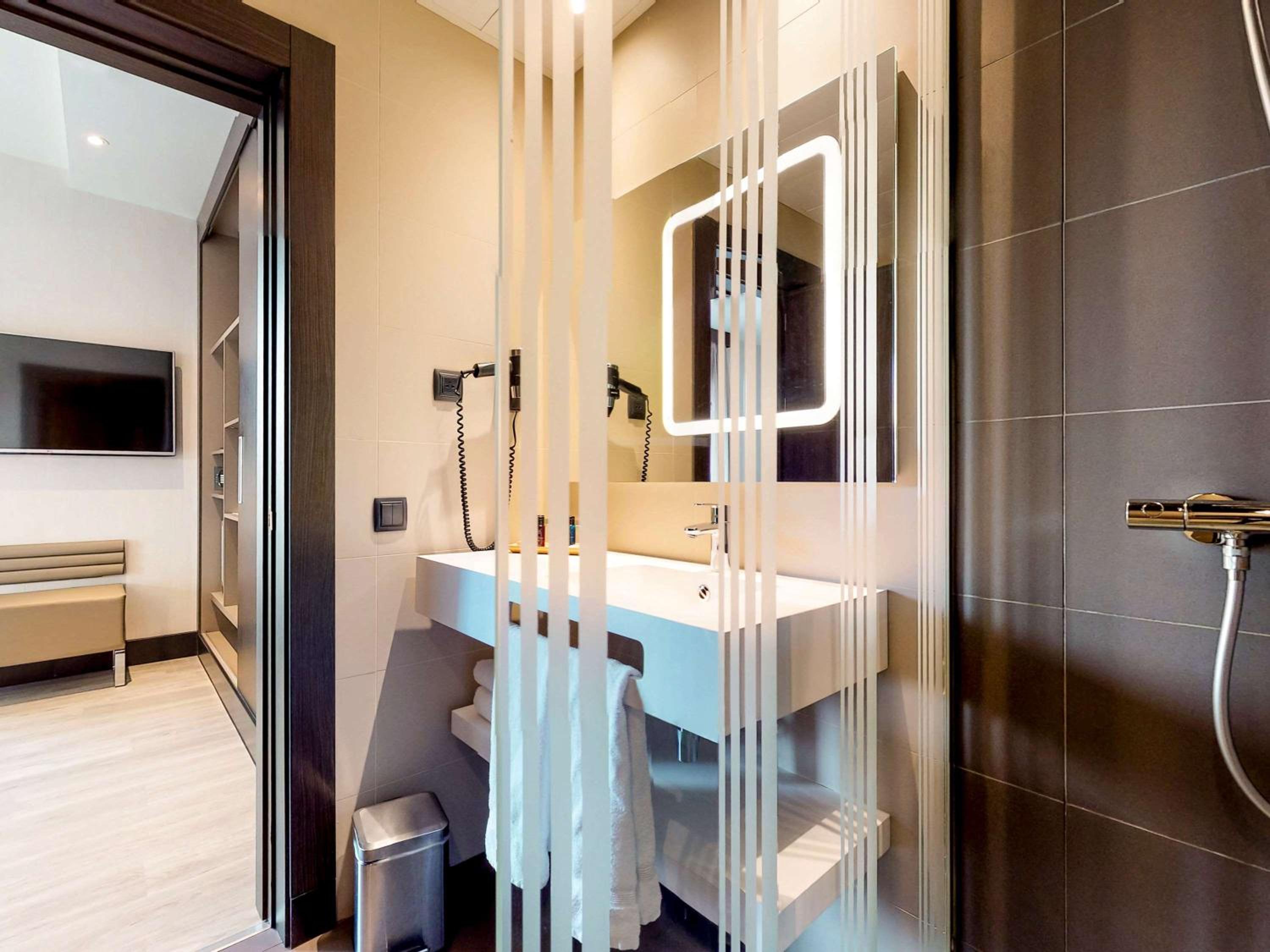 Superior Queen Room