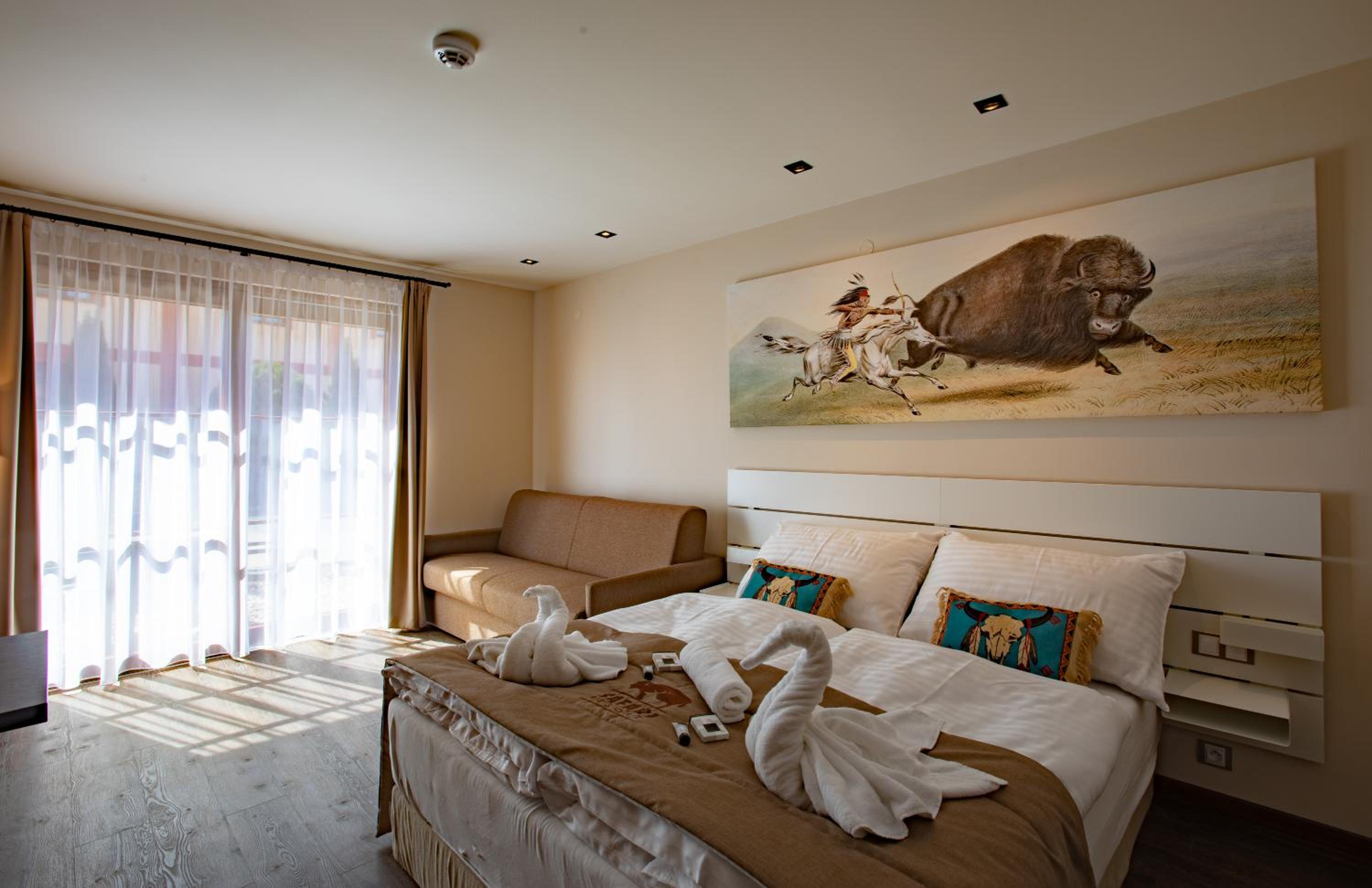 Double Room - Photo 6
