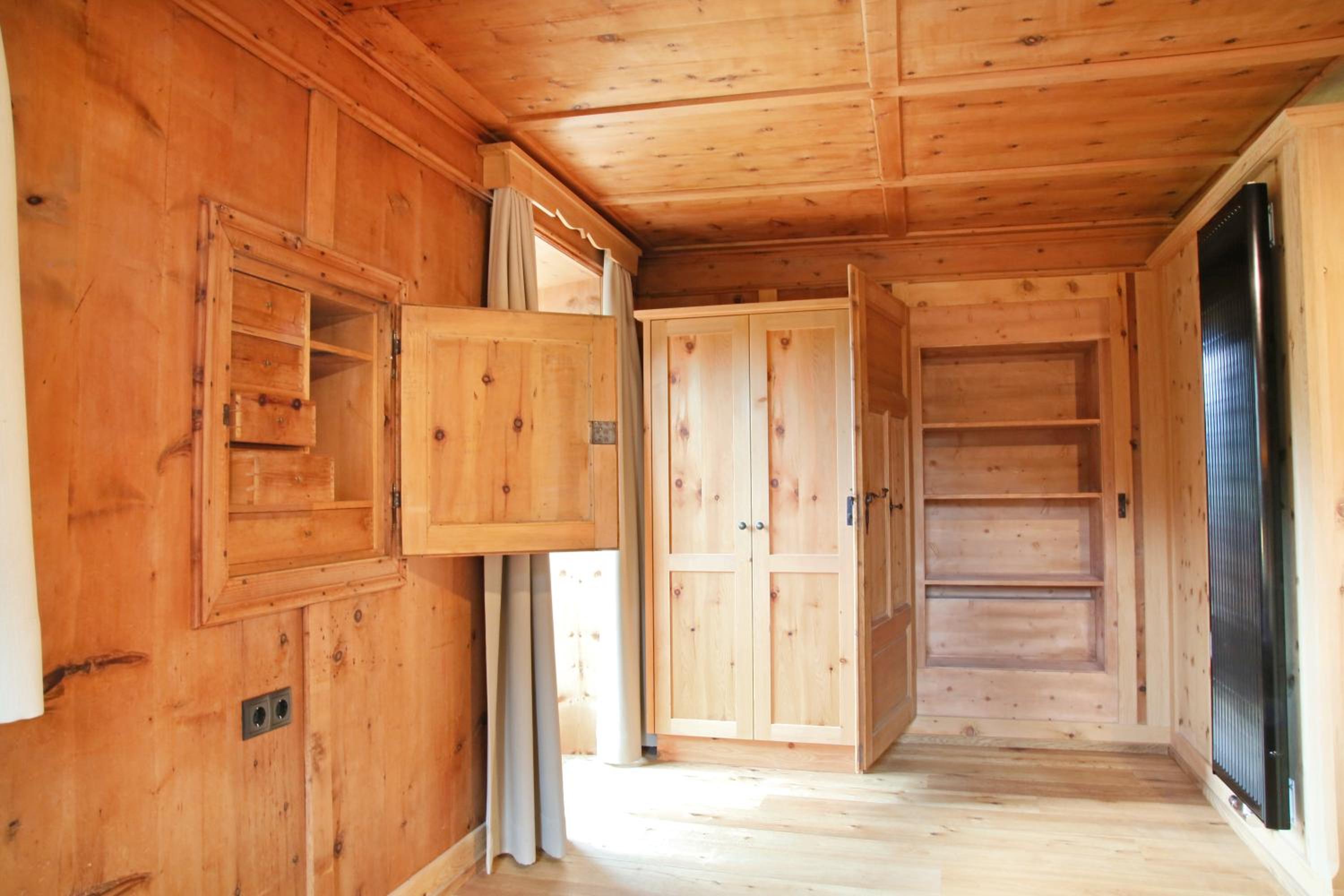 Triple Room with Balcony - Photo 4