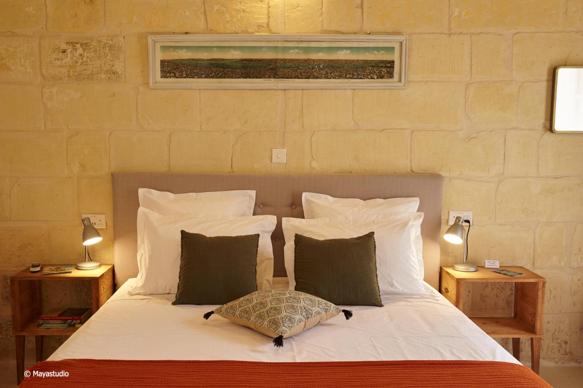 King Room with Balcony