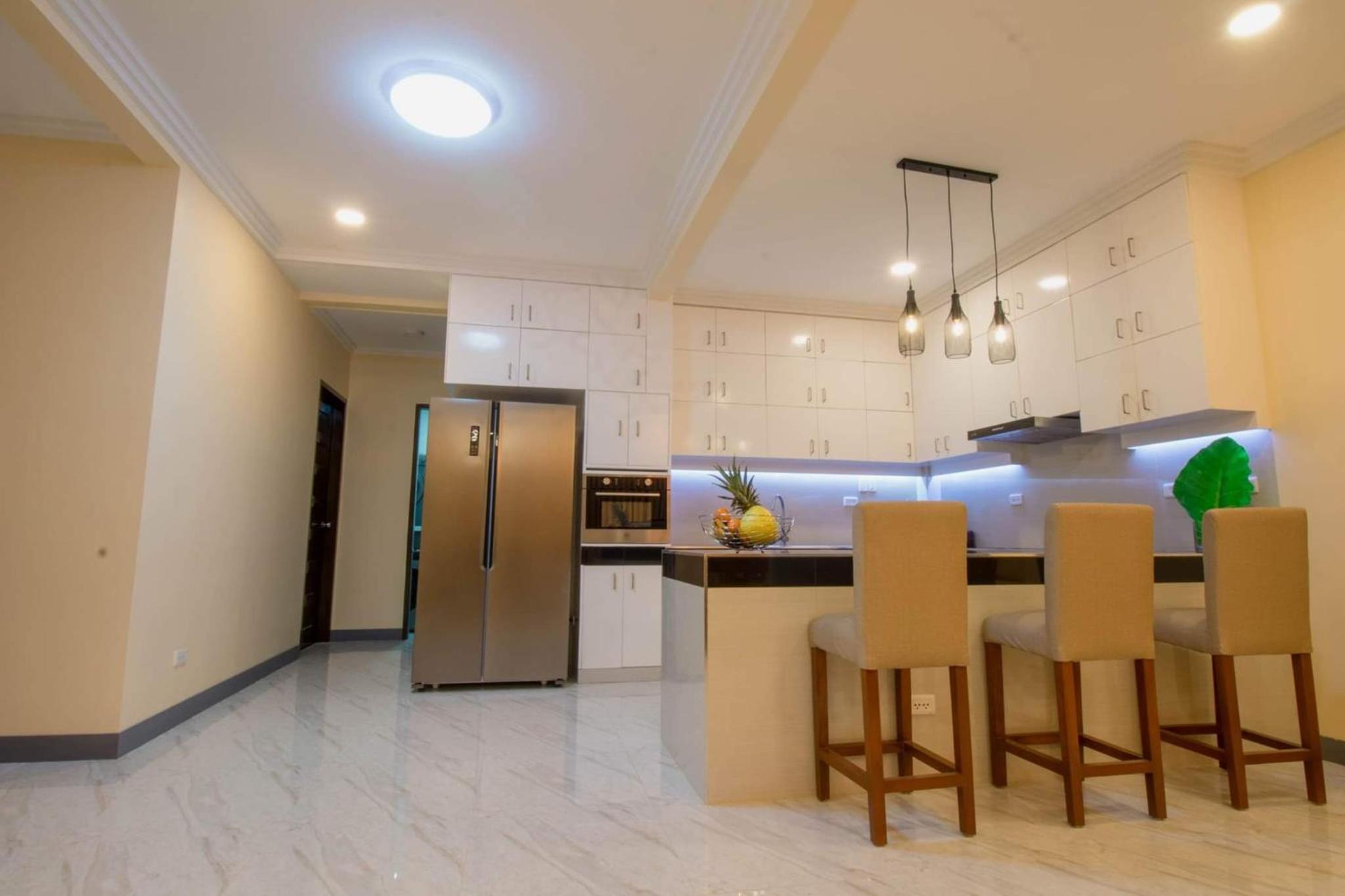 Three-Bedroom Suite - Photo 17