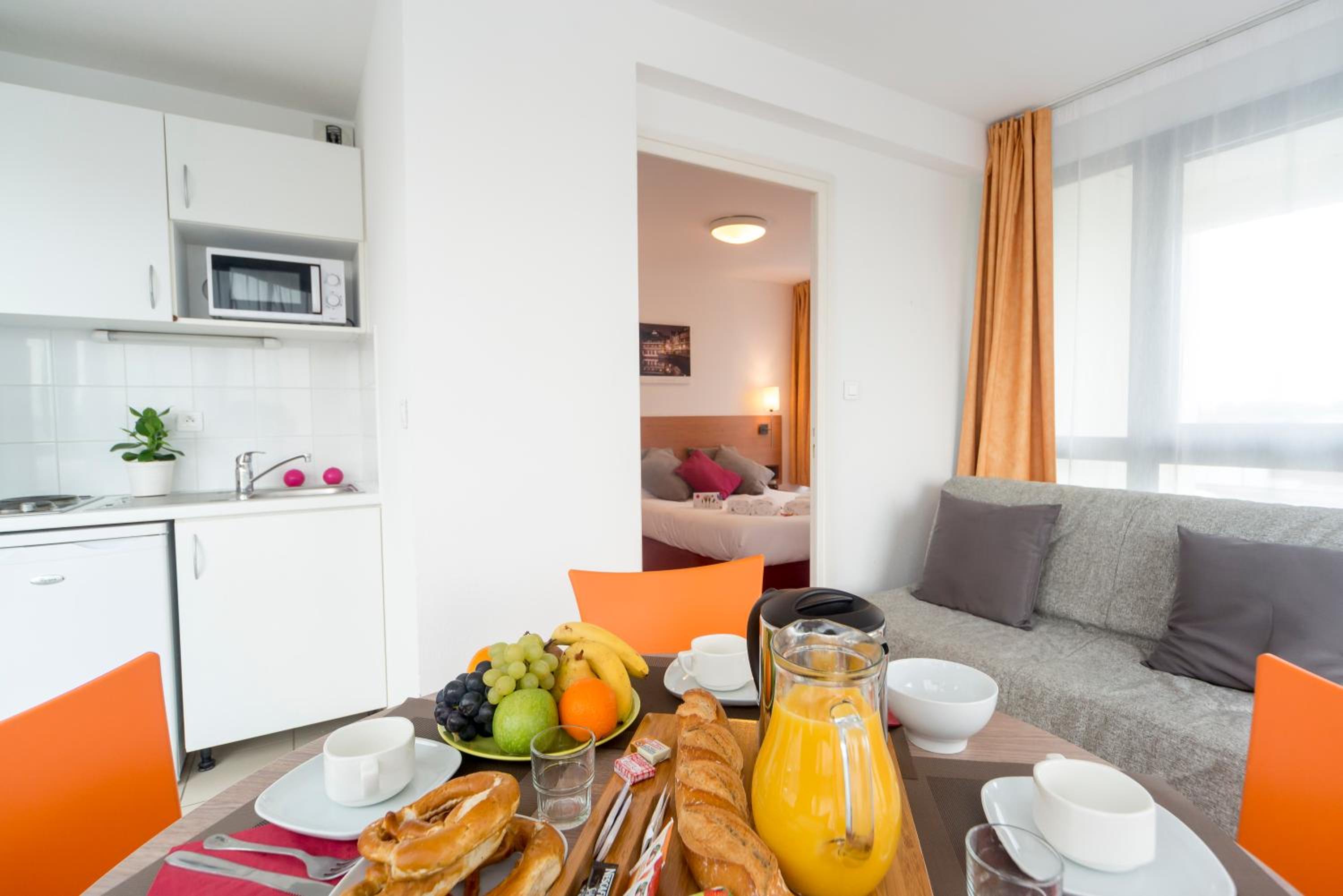 Apartment (4 Adults) - Photo 6