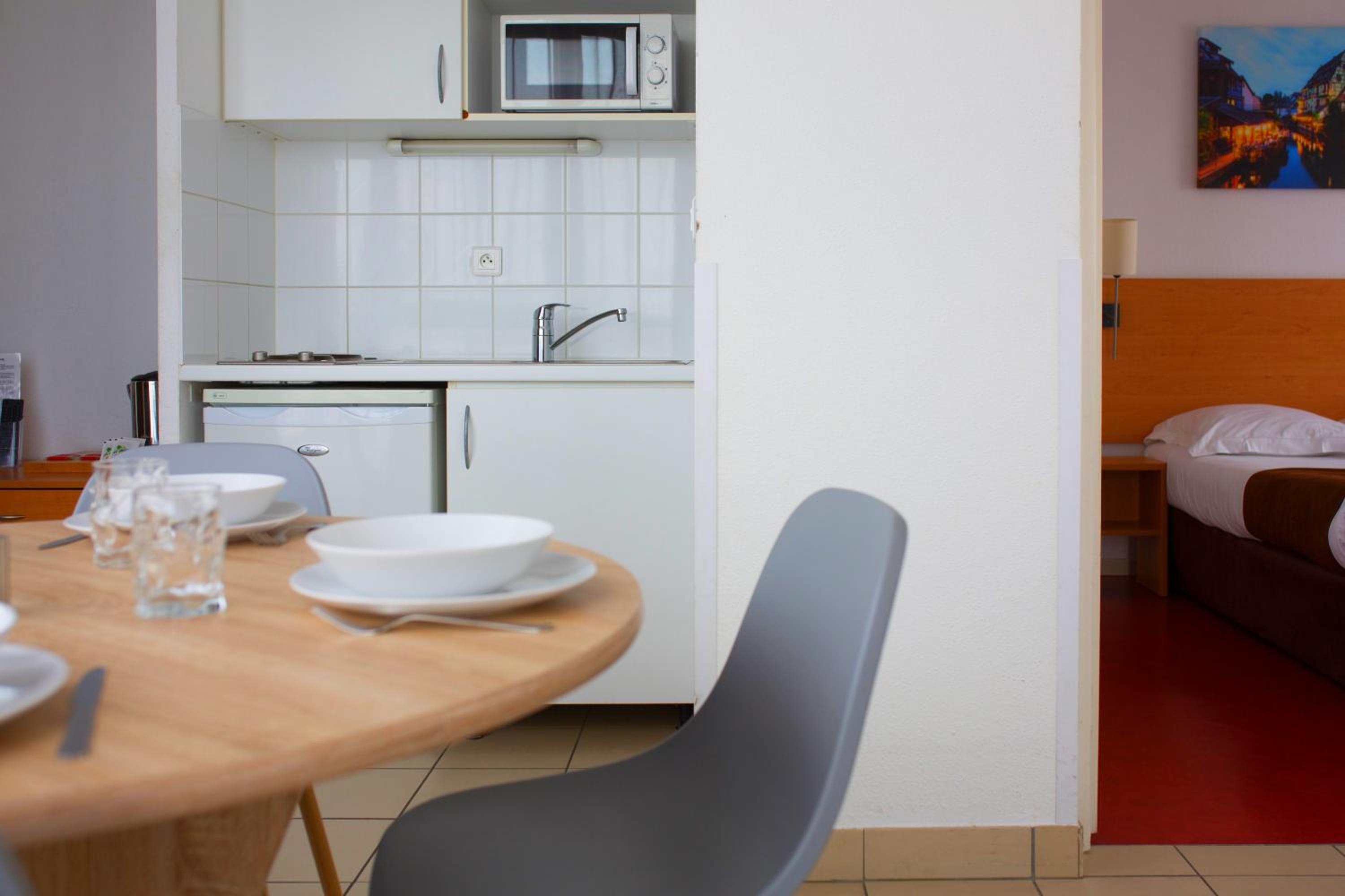 Apartment (4 Adults) - Photo 5
