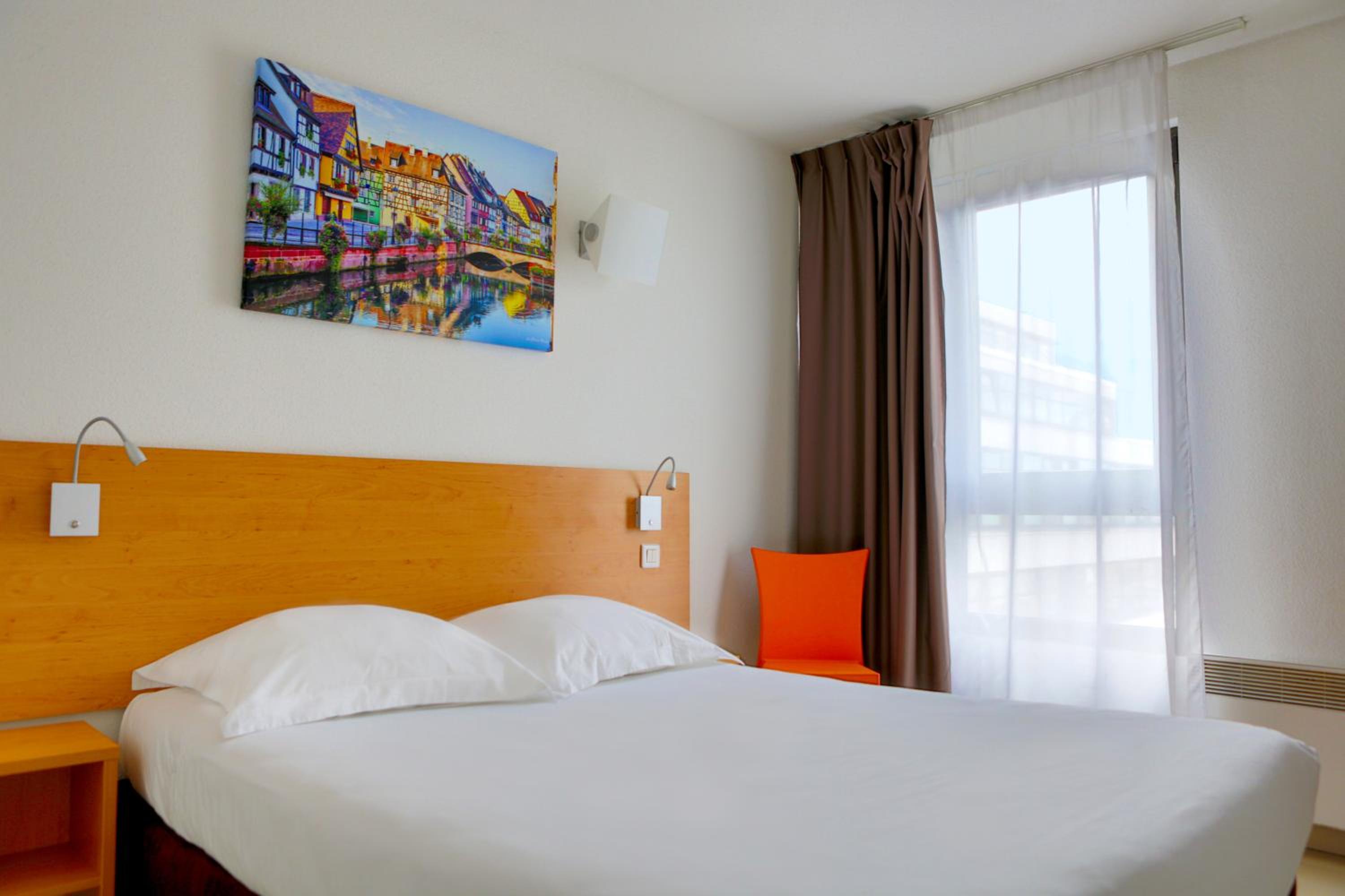 Double Bed Studio - Photo 1