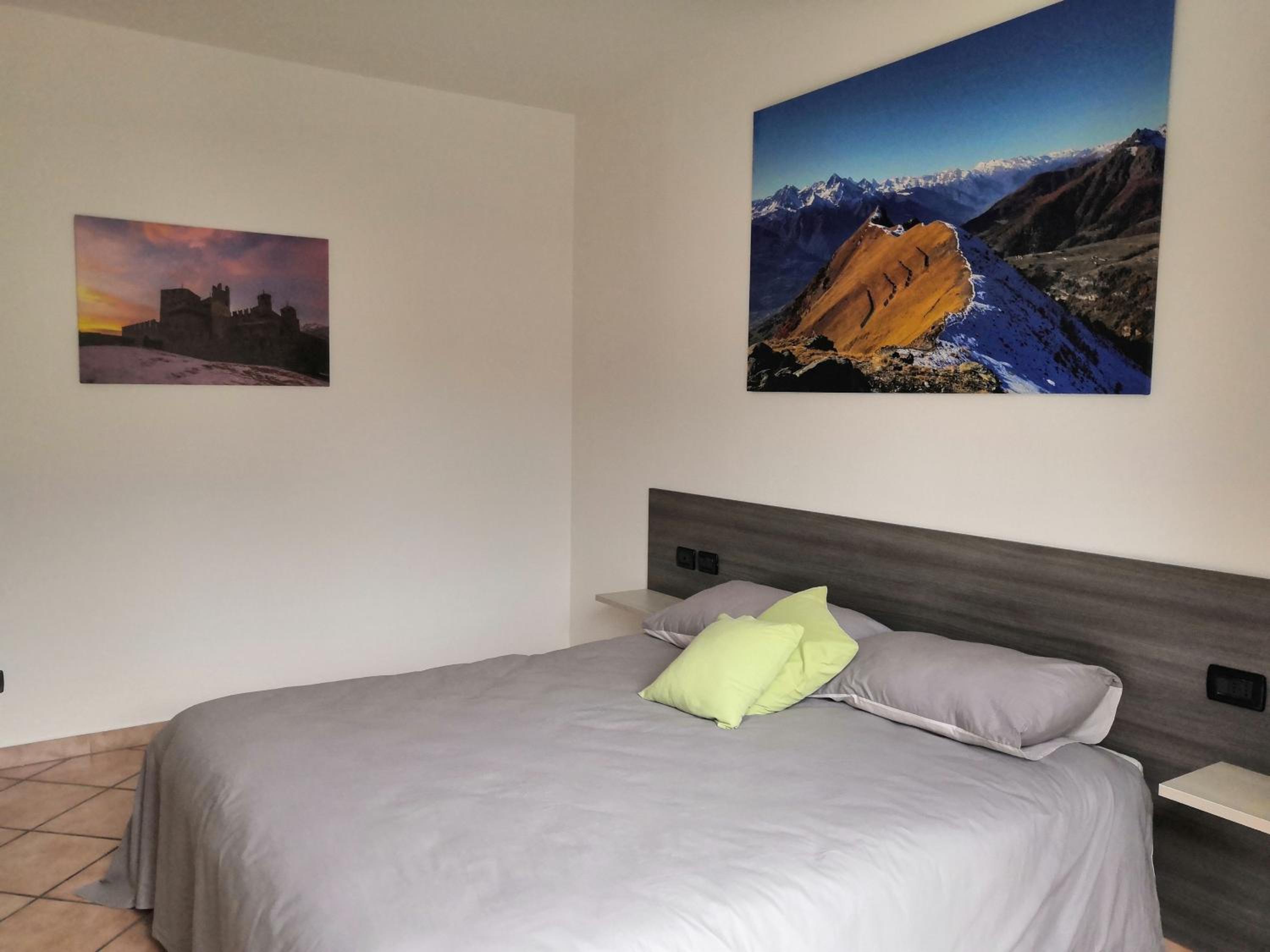 Two-Bedroom Apartment - Photo 35