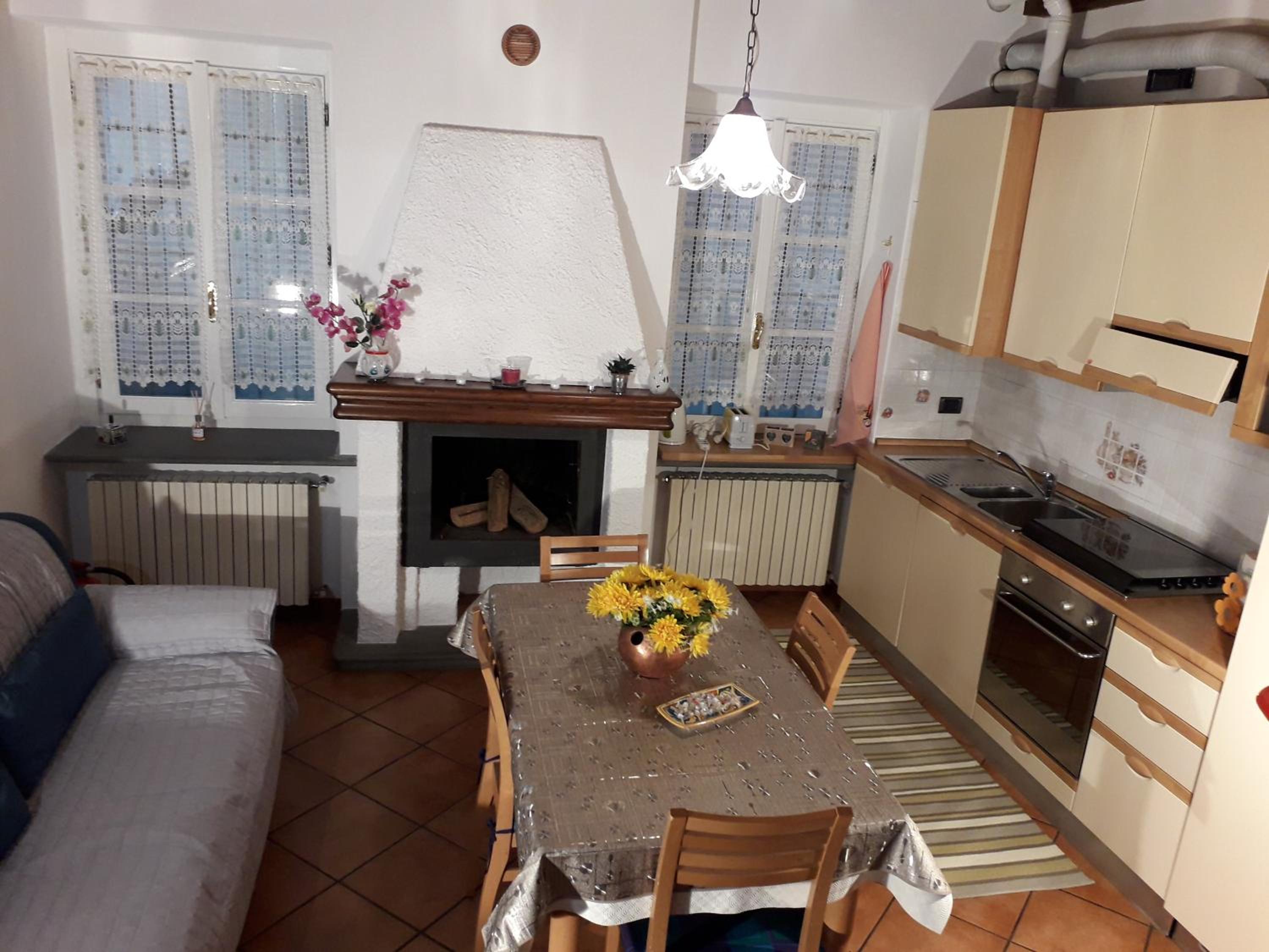Two-Bedroom House - Photo 26