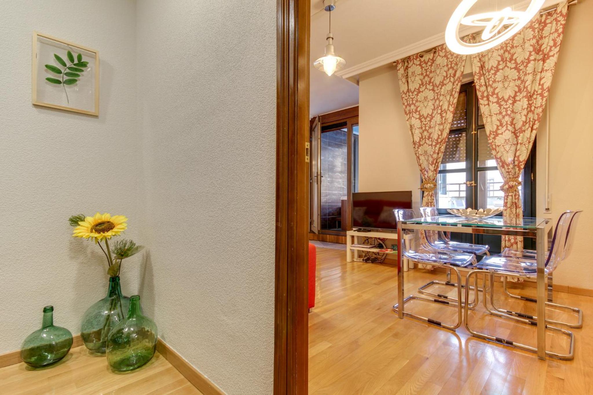 Two-Bedroom Apartment - Photo 27