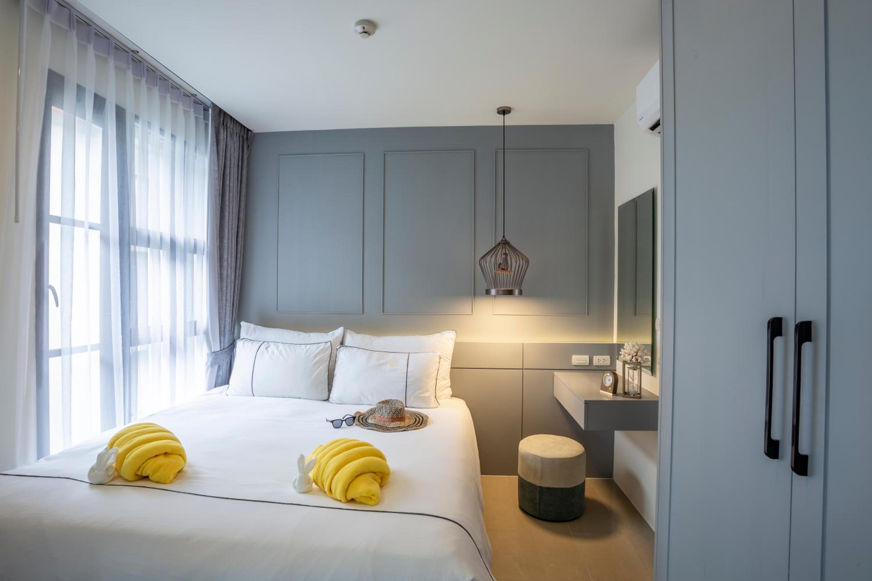 One-Bedroom Suite - Photo 24