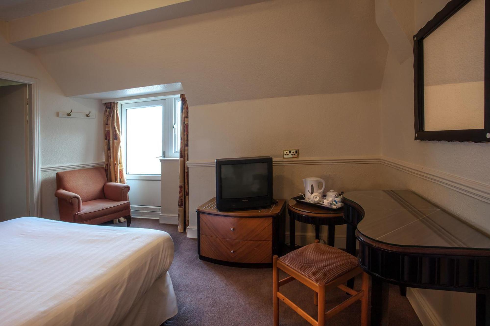 Standard Double Room photo 3