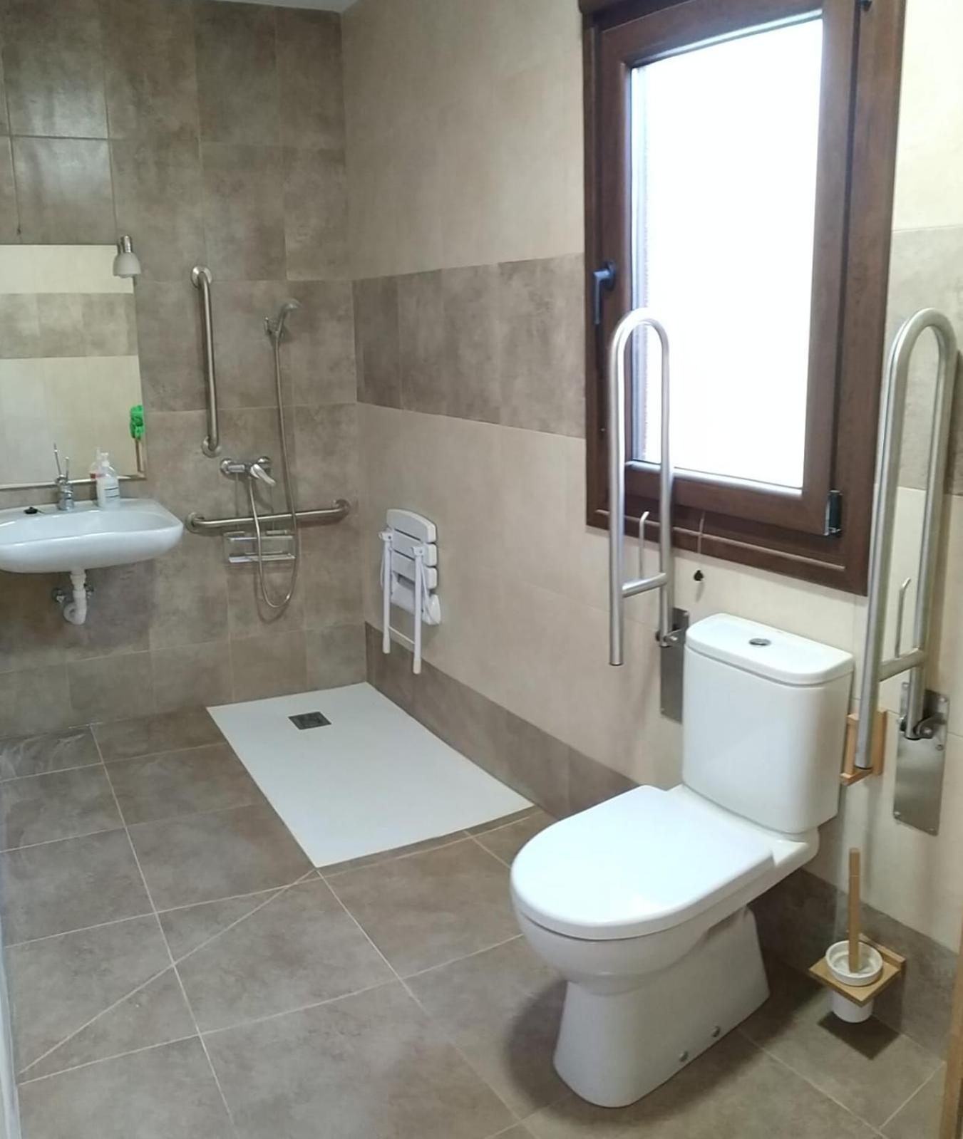 Two-Bedroom House photo 3