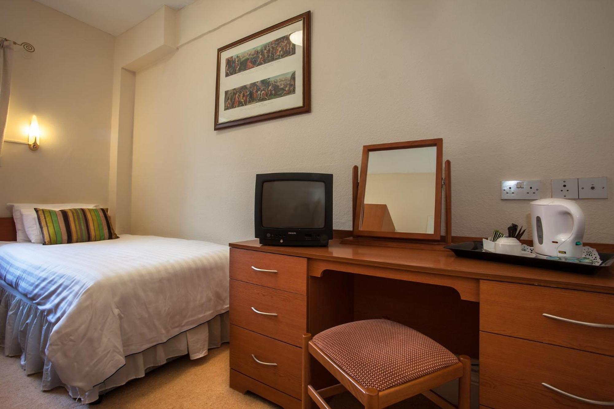 Twin Room with Sea View photo 1