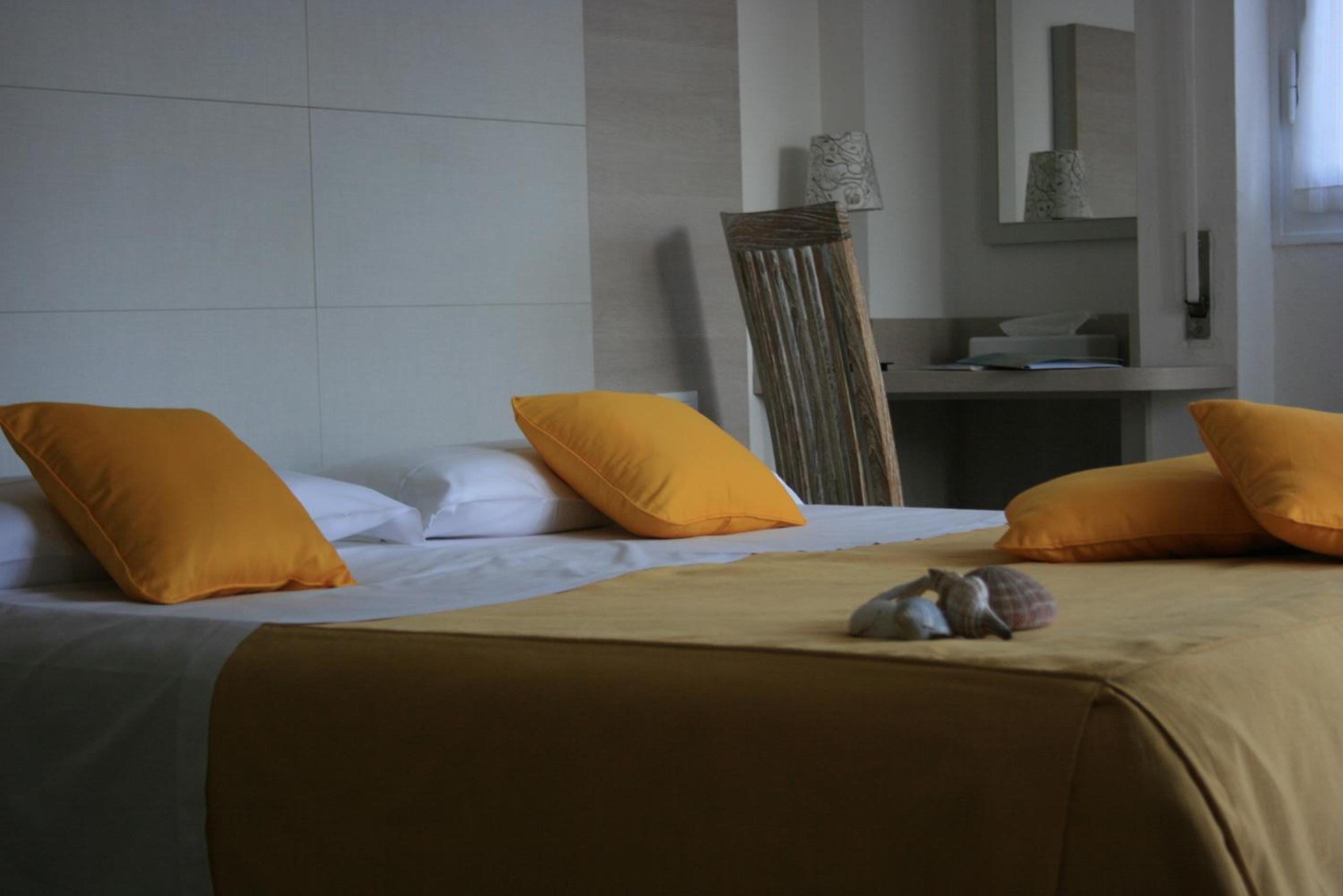 Triple Room with Balcony photo 1