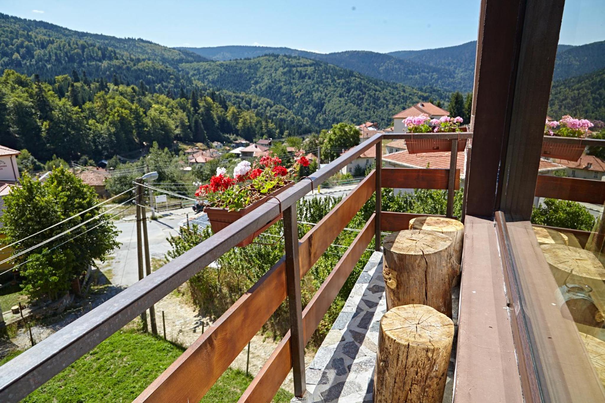 Maisonette photo 2
