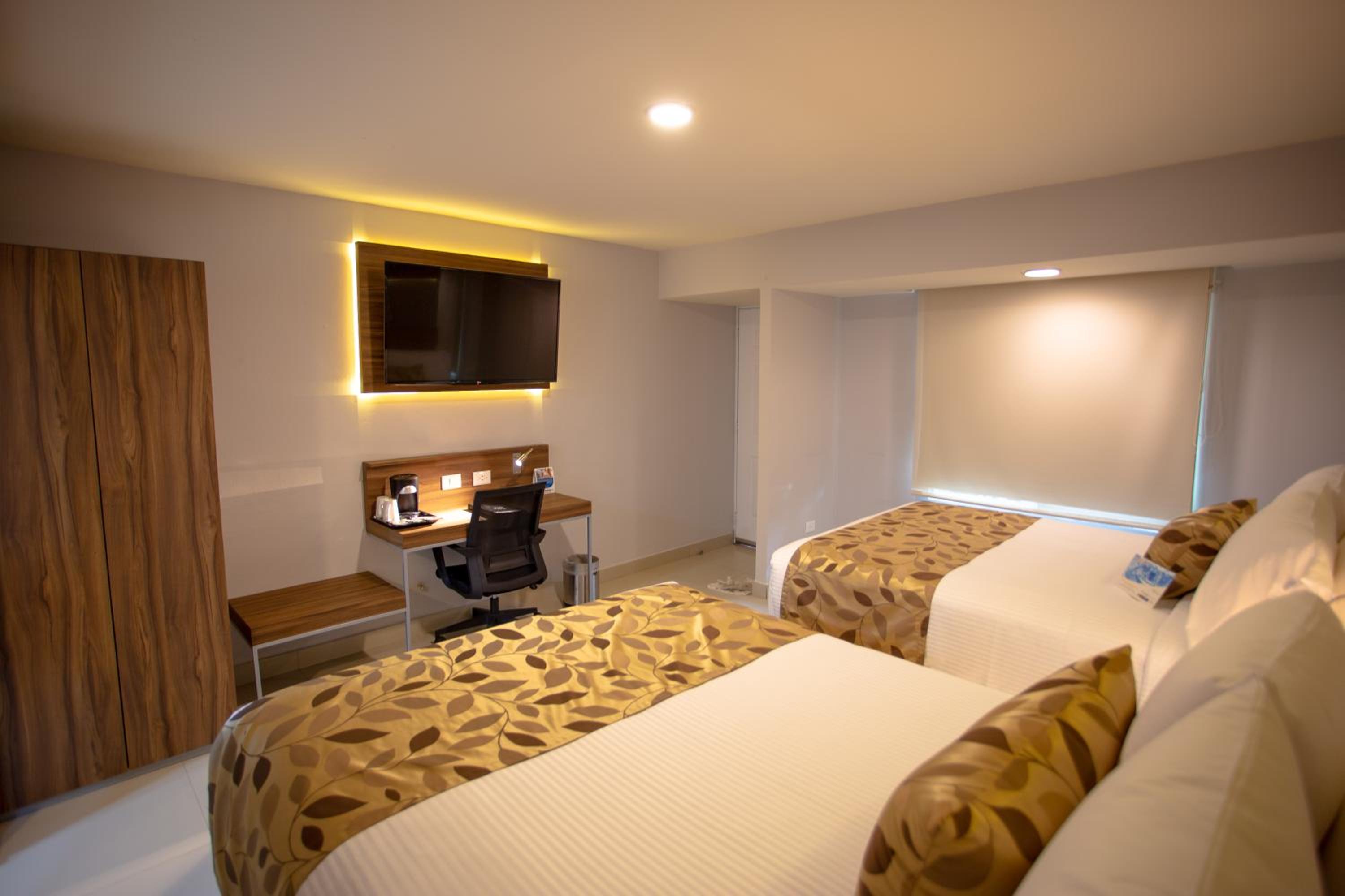 Queen Room - Accessible/Non-Smoking - Photo 1