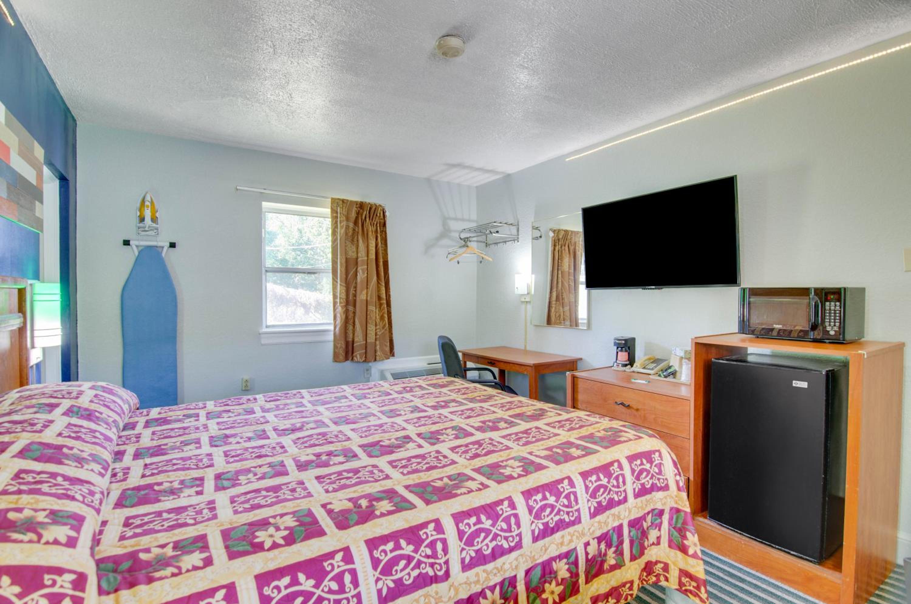 Queen Room - Photo 4