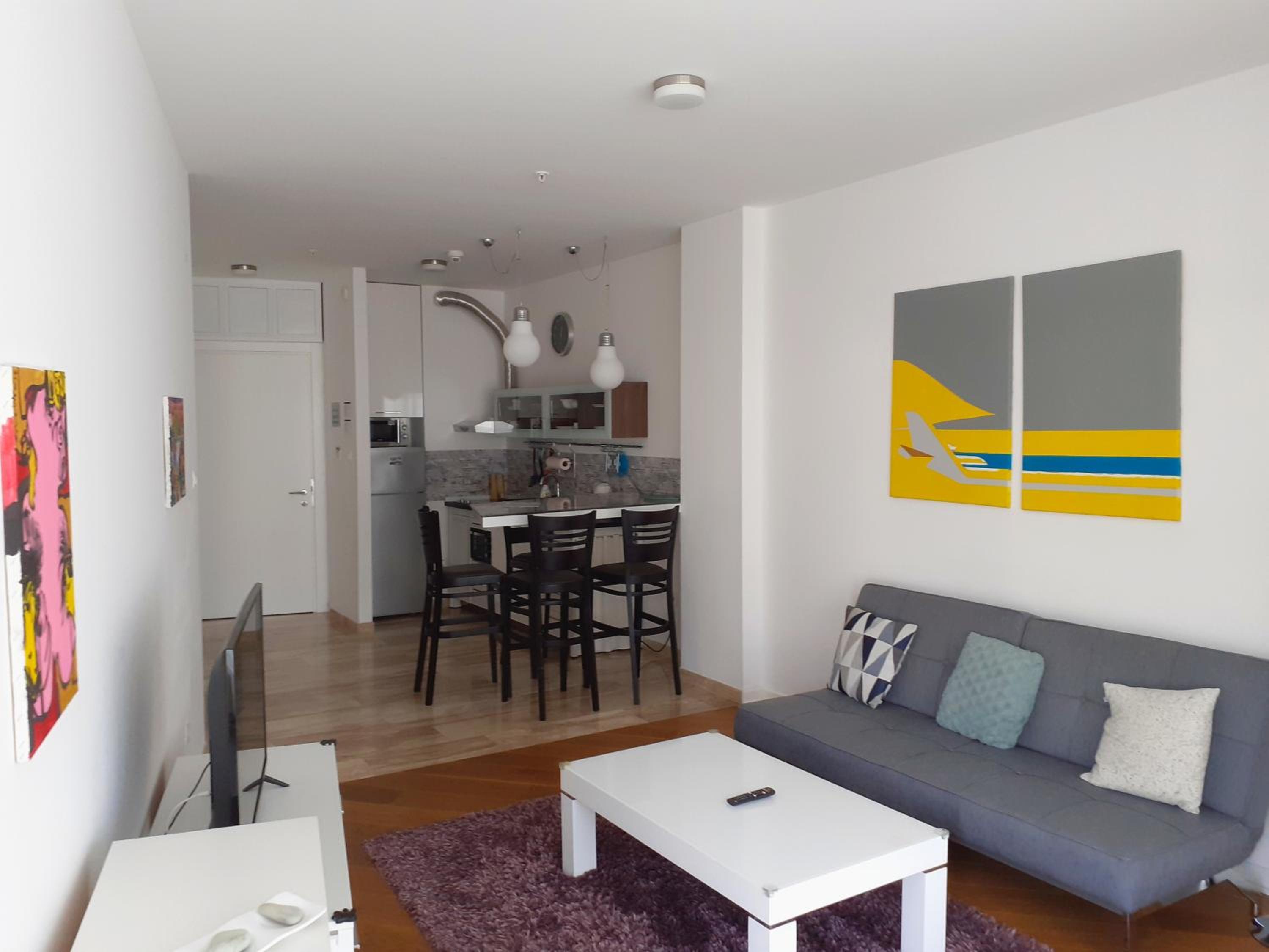 Apartment with Garden View - Photo 6