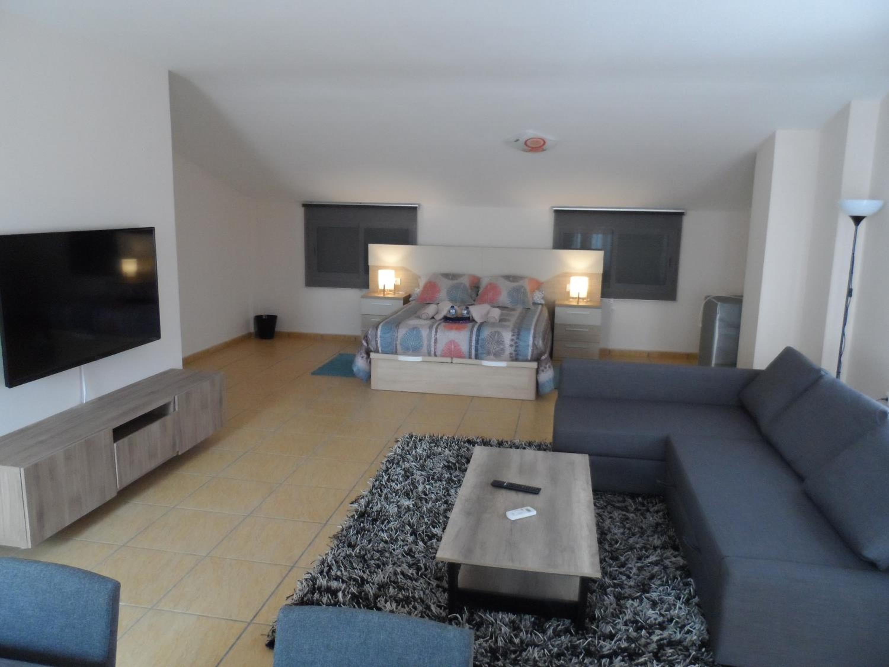 Casa de cuatro habitaciones