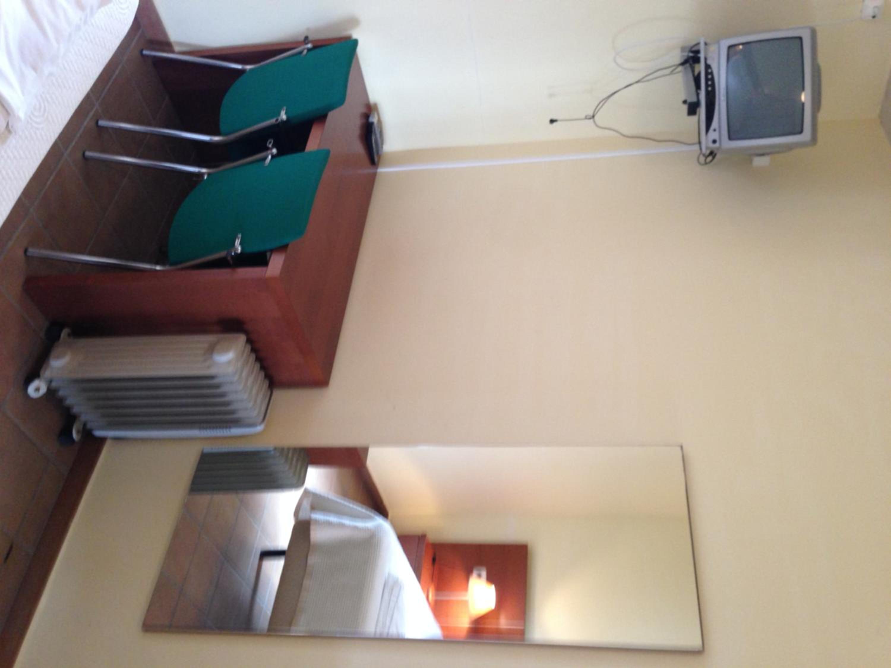 Double or Twin Room with Sea View photo 3