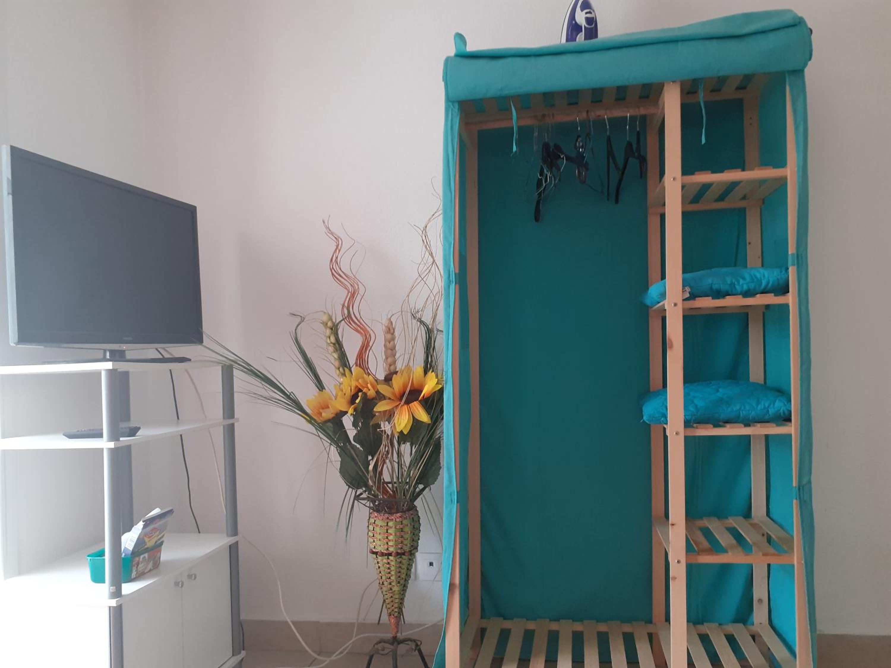 Studio Apartment photo 1