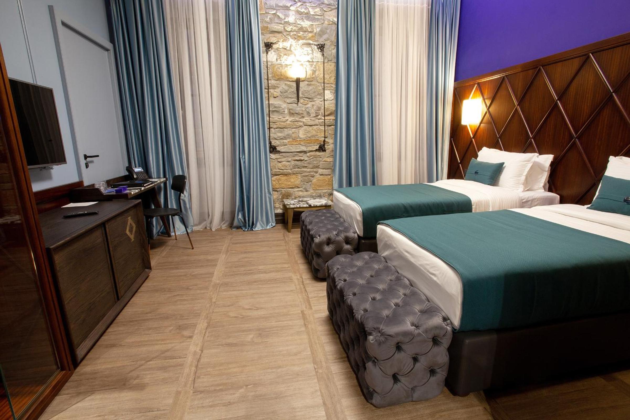 Superior Twin Room - Photo 3