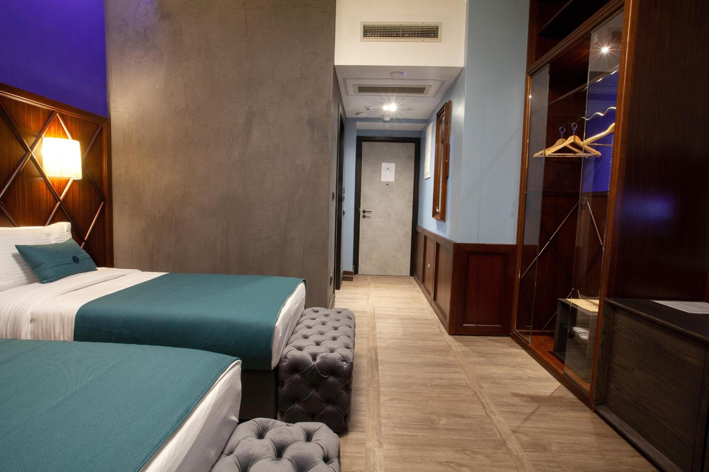 Superior Twin Room - Photo 4