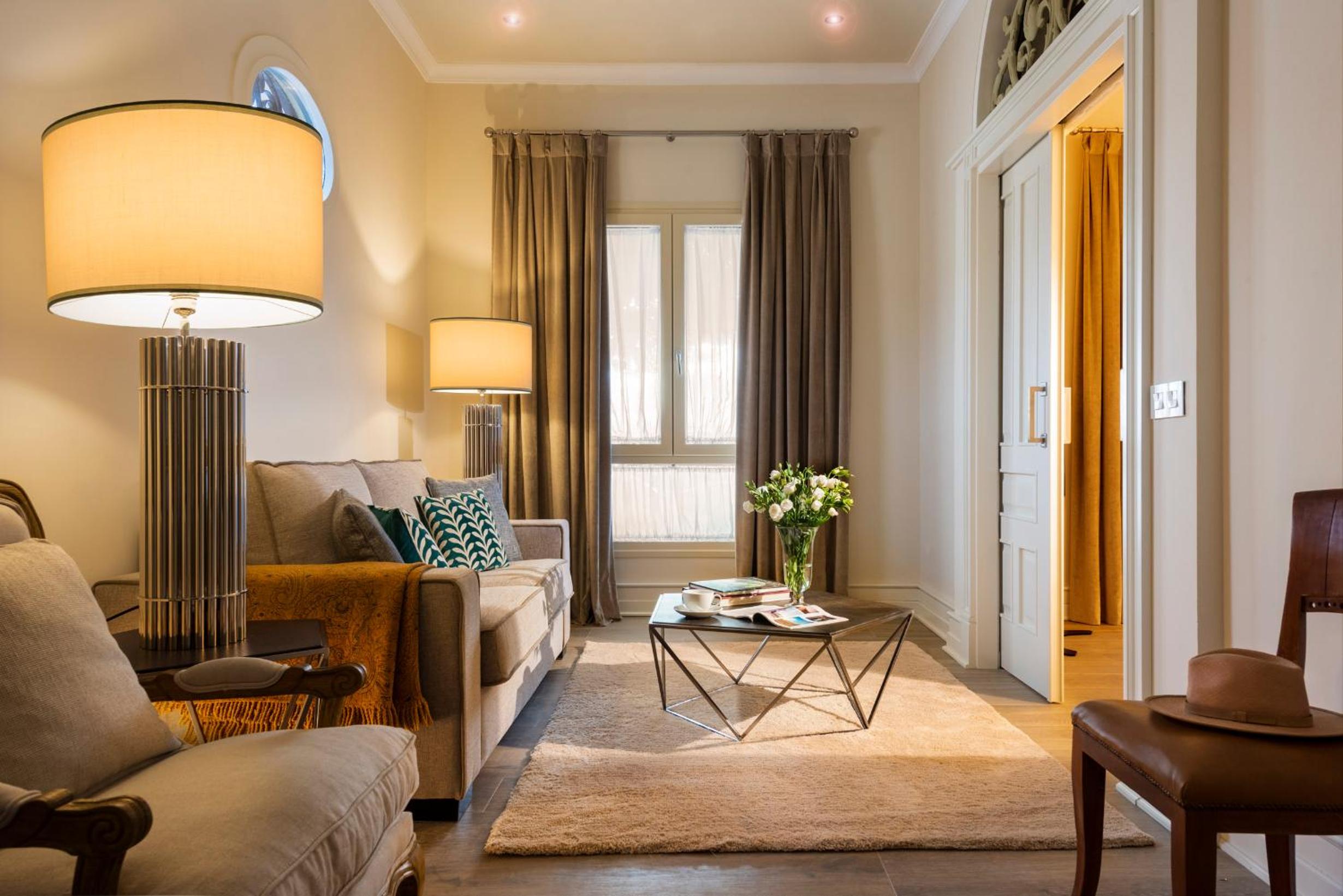 Two-Bedroom Apartment - Photo 3
