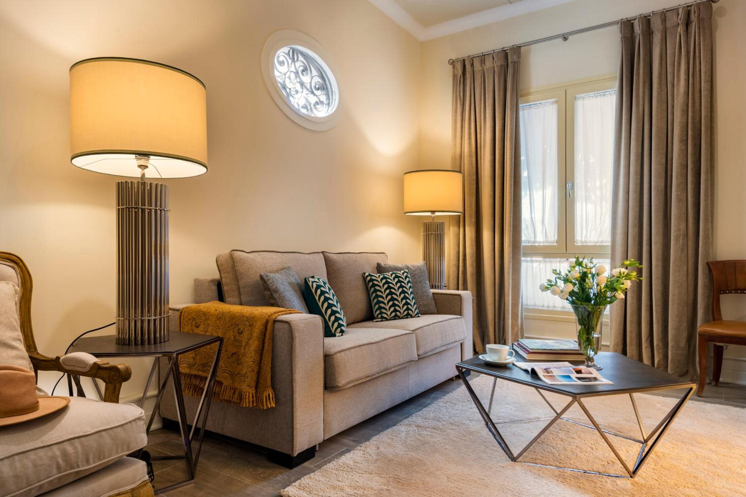 Two-Bedroom Apartment - Photo 1