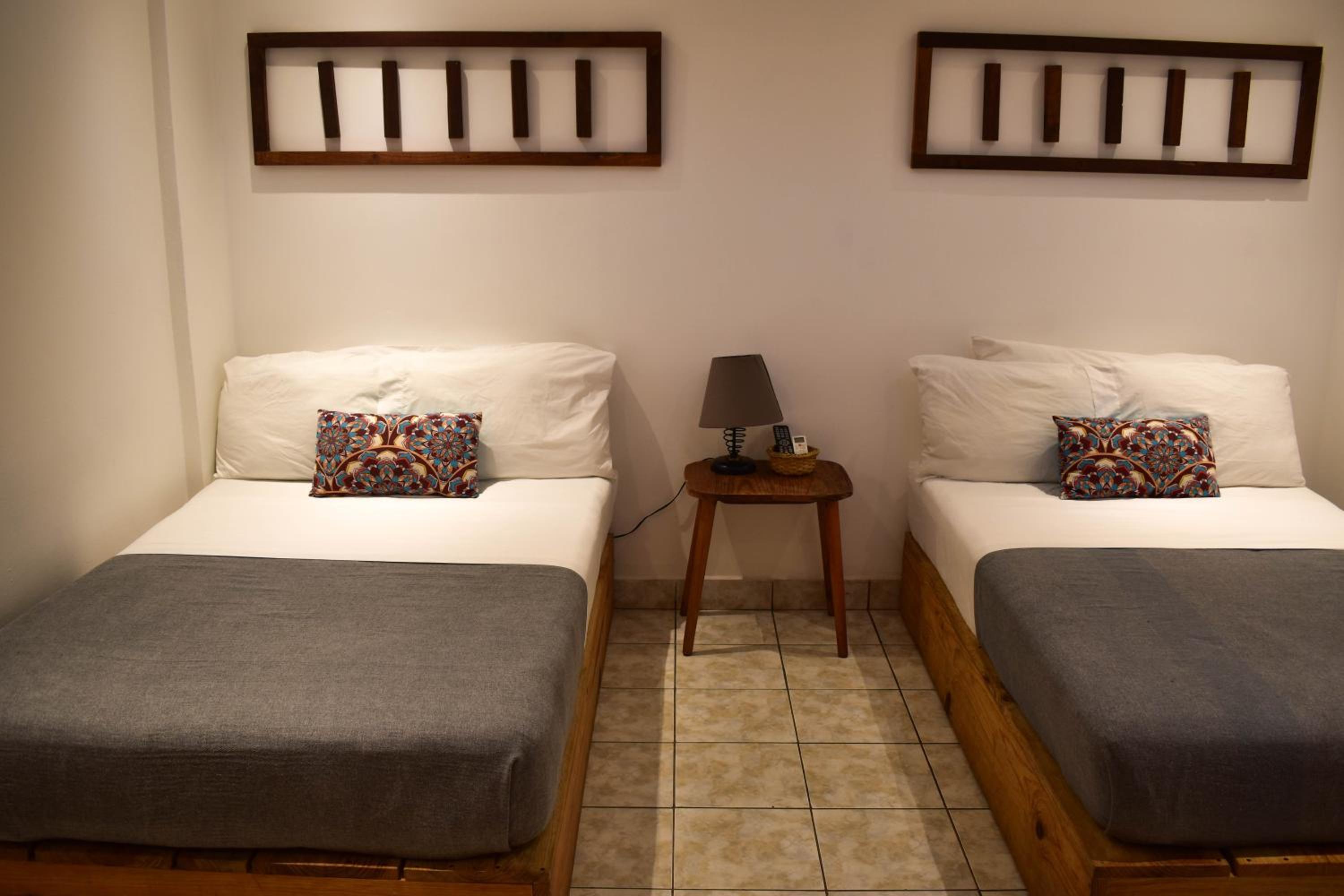Standard Twin Room photo 2