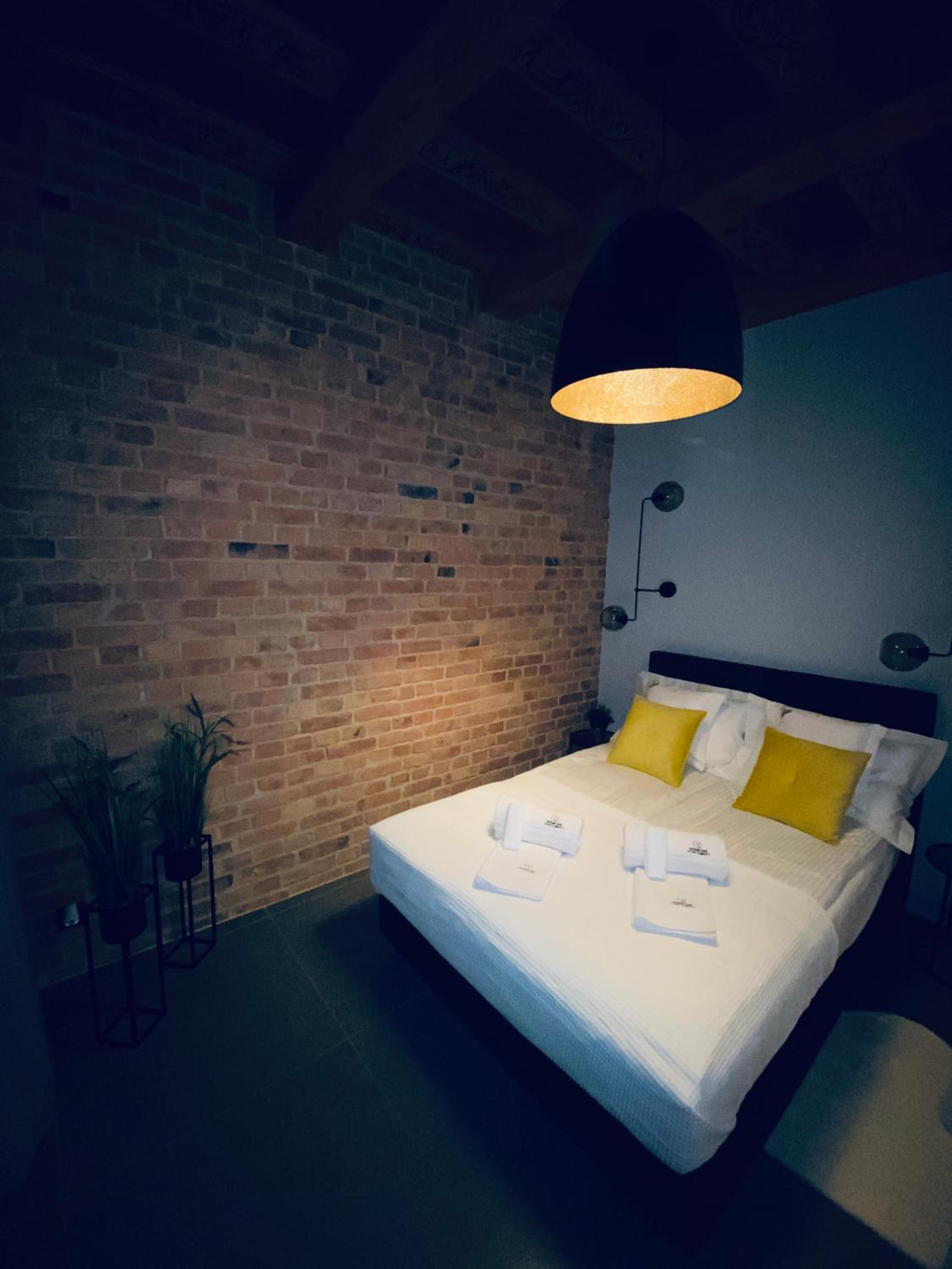Two-Bedroom Apartment - Photo 4
