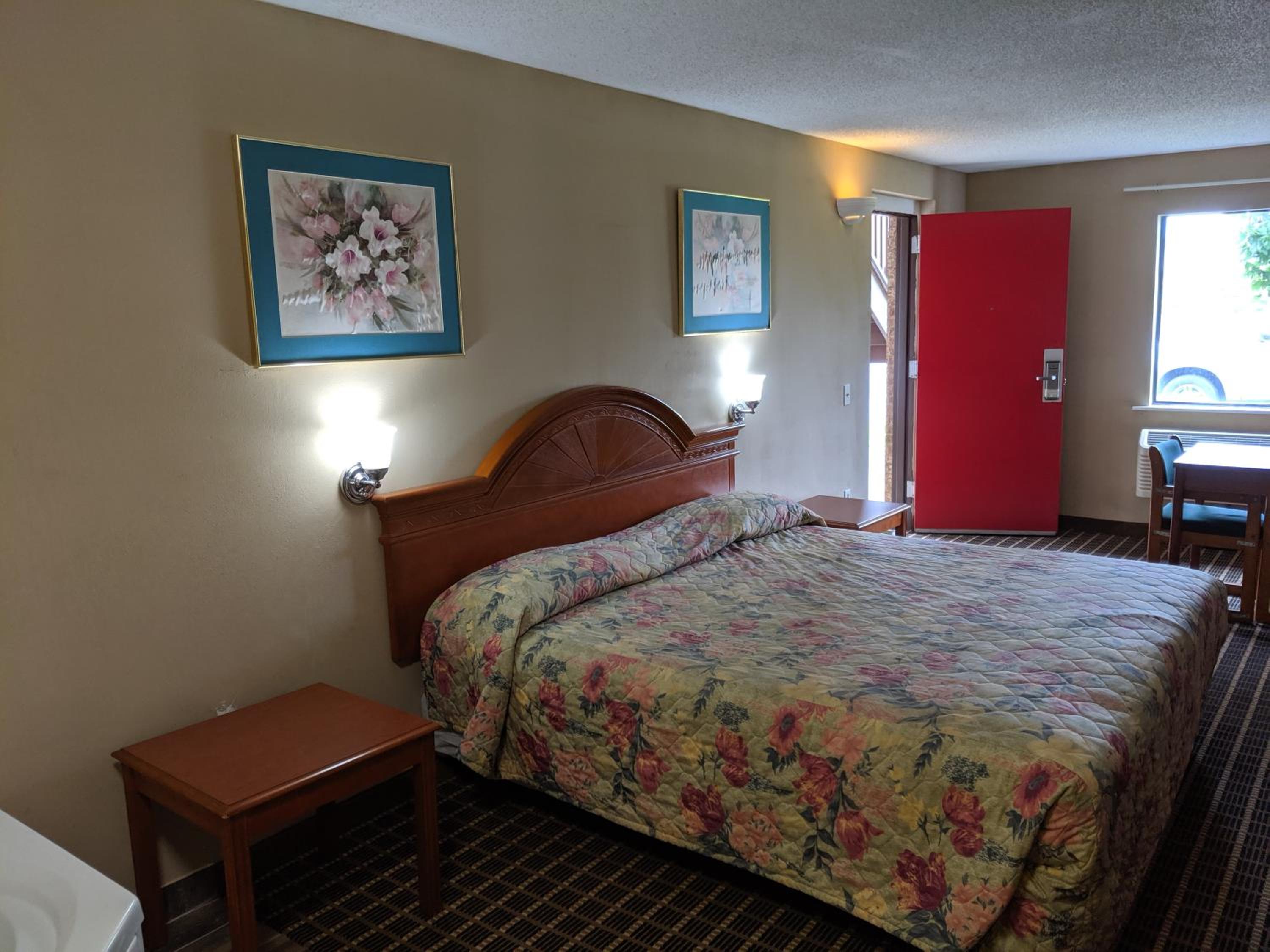 King Room With Spa Bath photo 3