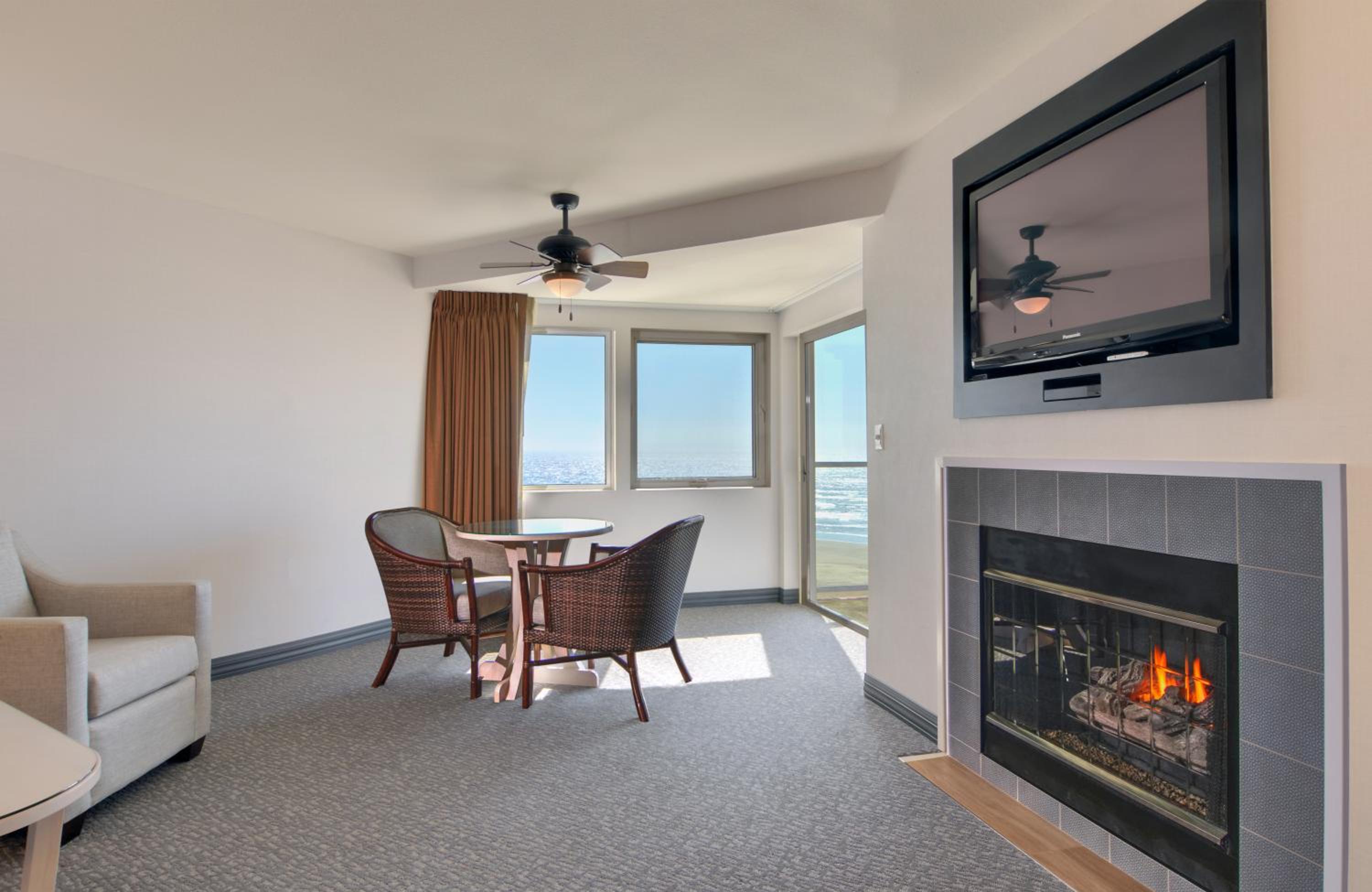 Admirals King Spa Suite - No Pets Allowed photo 1